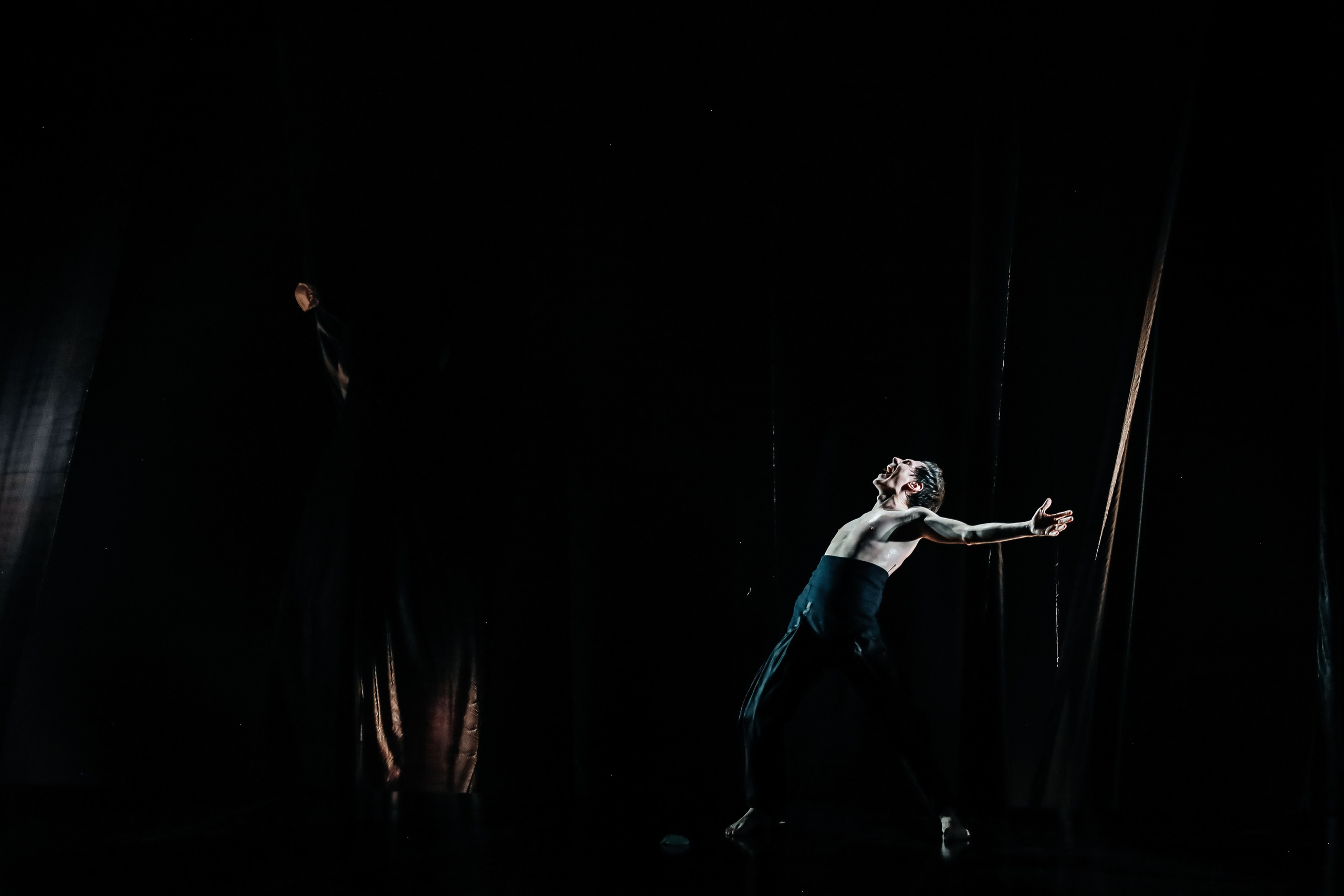 «Маскарад». Молодежный театр Алтая. Фоторепортаж. Театральная фотосъёмка