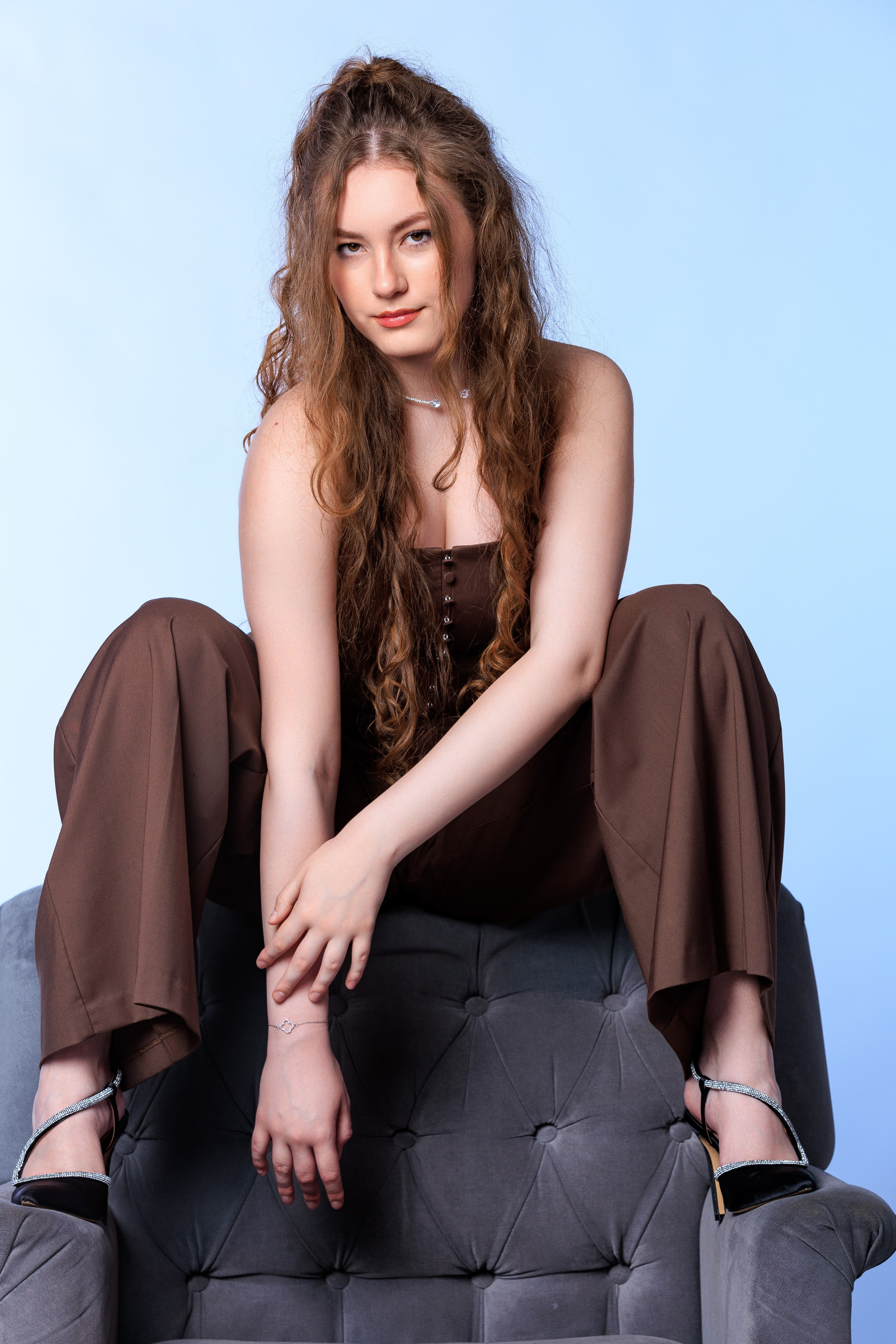 Смотреть фотки в фотостудии. Выпускные альбомы Геленджик, Новороссийск, Краснодар, Туапсе