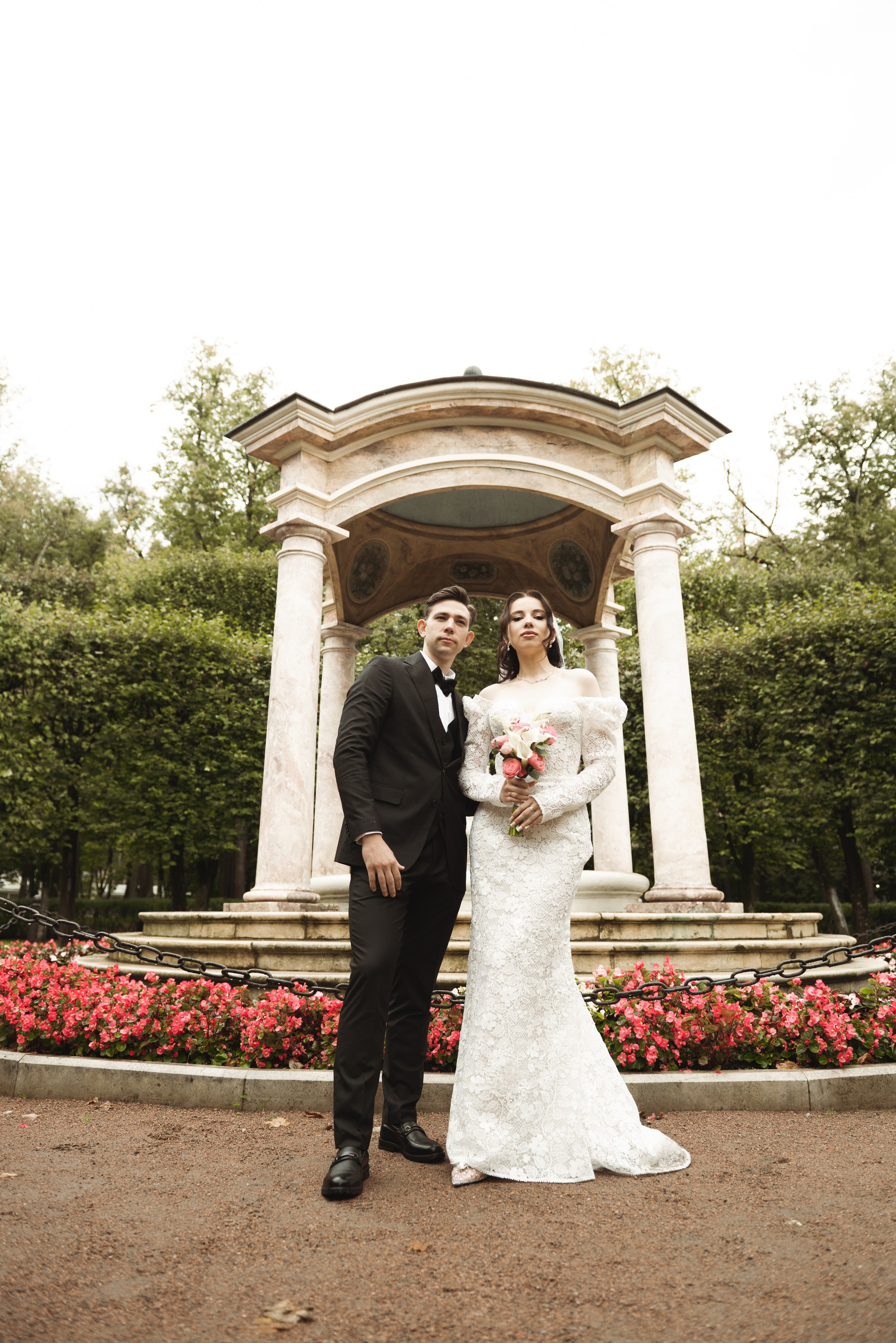 Свадебная фотосессия в Архангельском. Фотограф Москва Настя Профотовна. Репортажные, свадебные и контент фотосессии