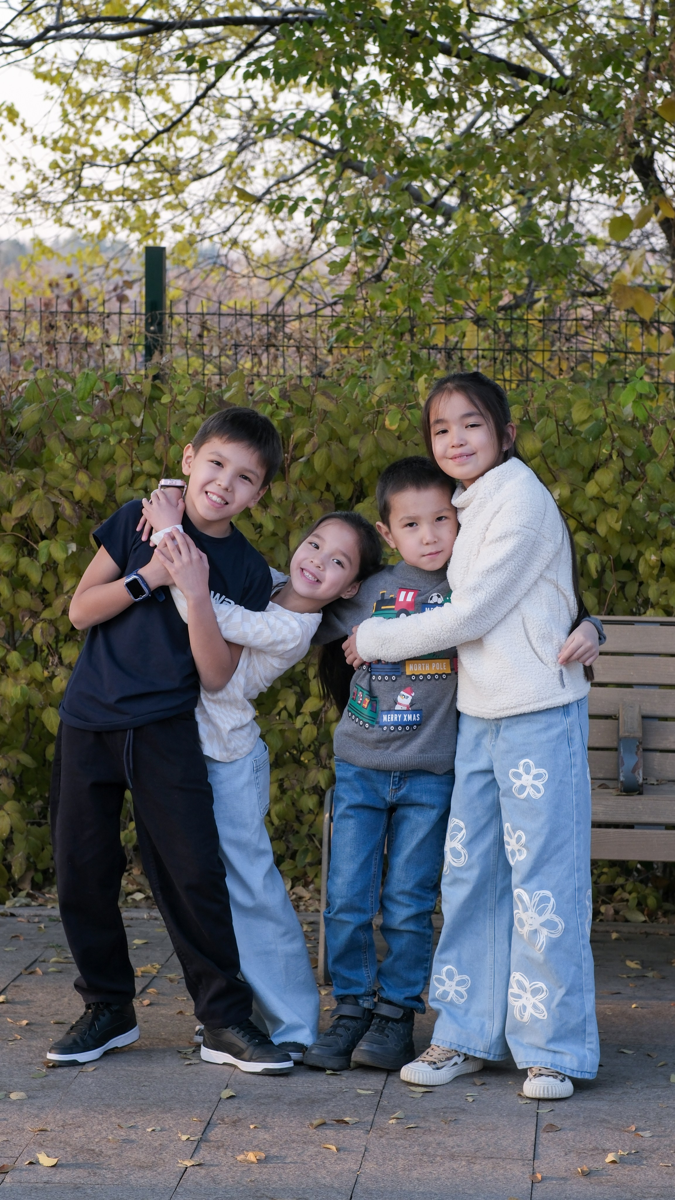 Дети. Художница в Алматы Мухамед-Рахимова Джамиля