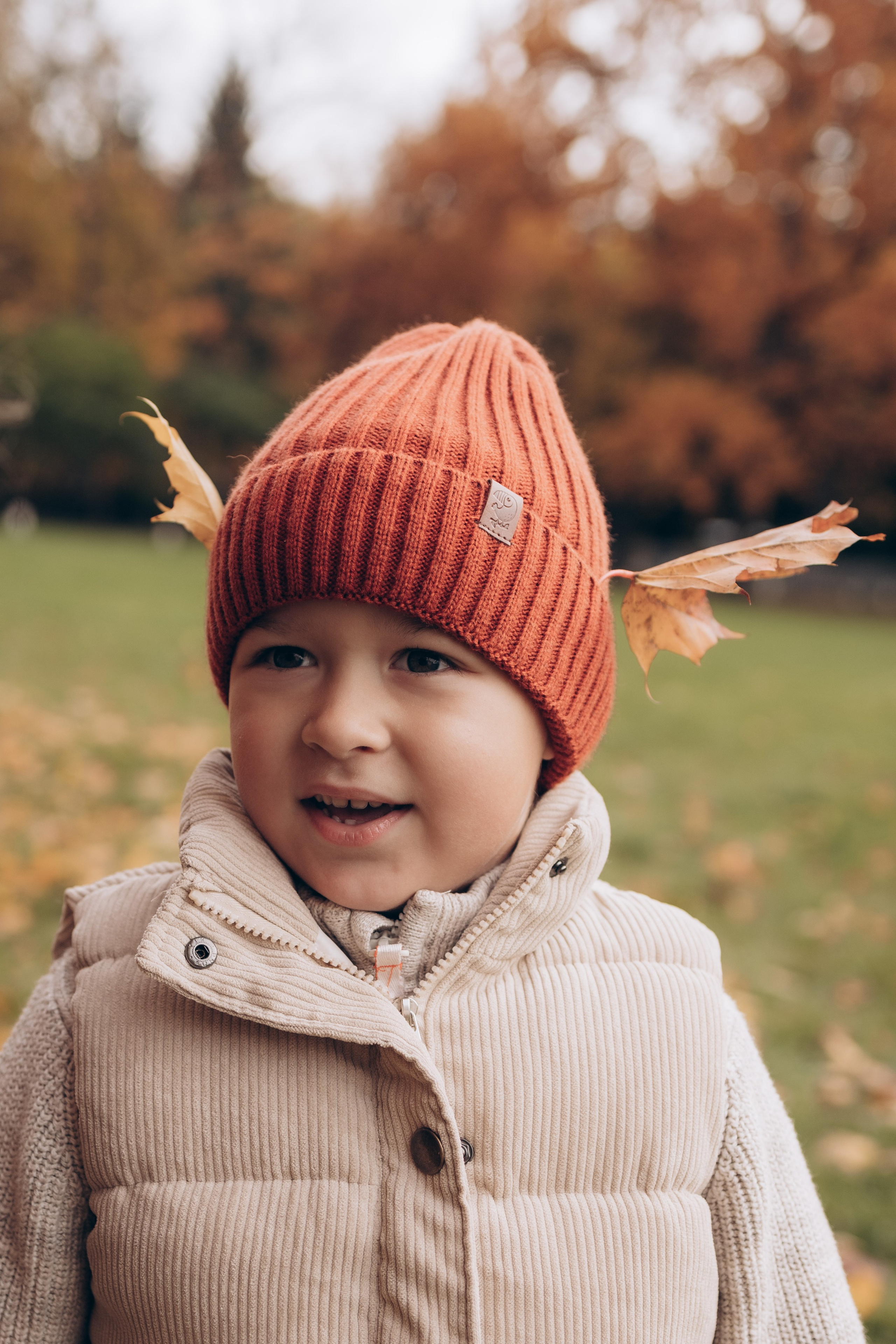 Осенняя семейная фотосессия в парке ЦПКиО им. Кирова на Елагином острове. Семейный и детский фотограф в Санкт-Петербурге Павлова Елена