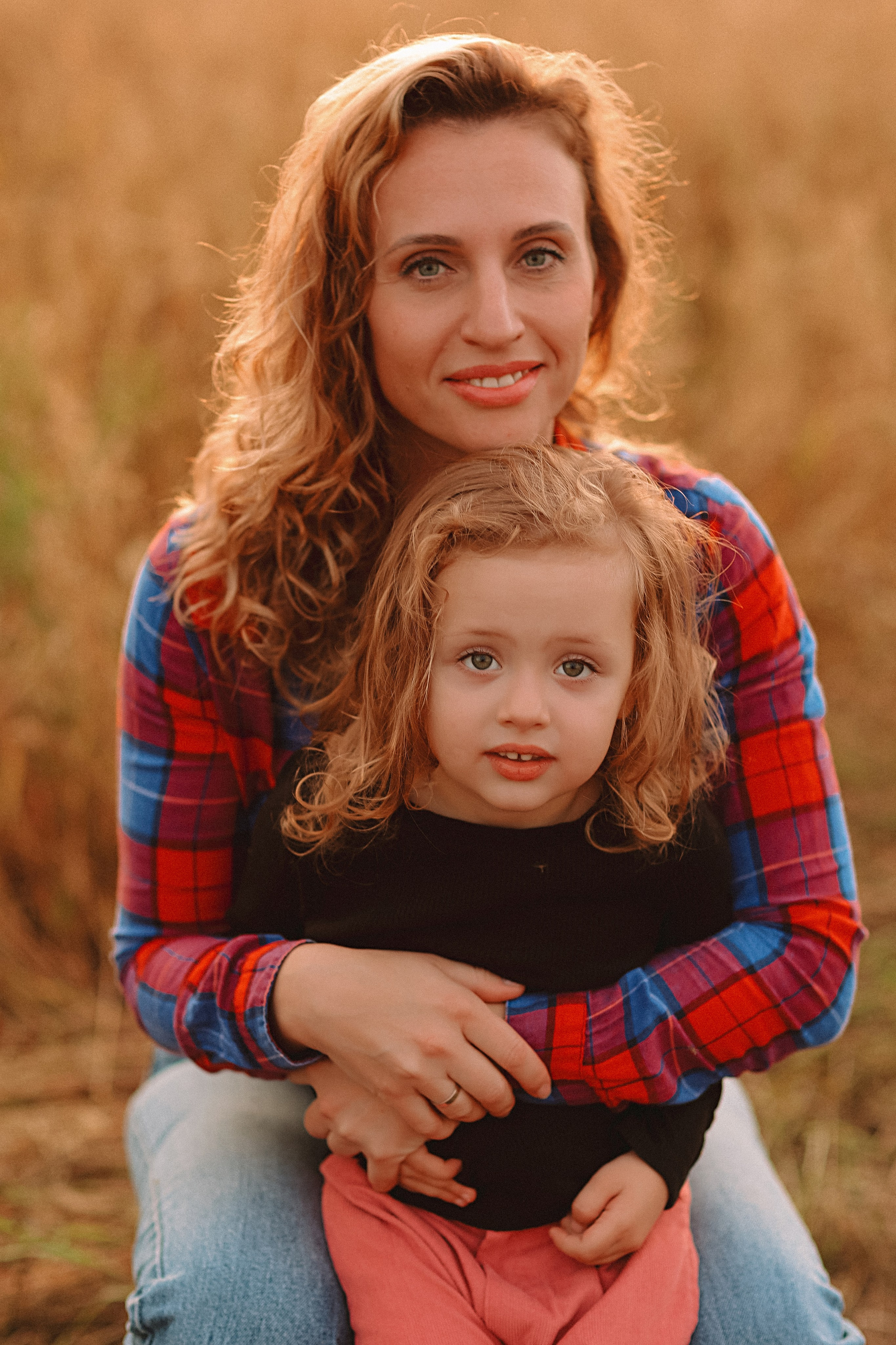 Поле. Семейный фотограф Тюмень, фотограф на роды Салмина Мария