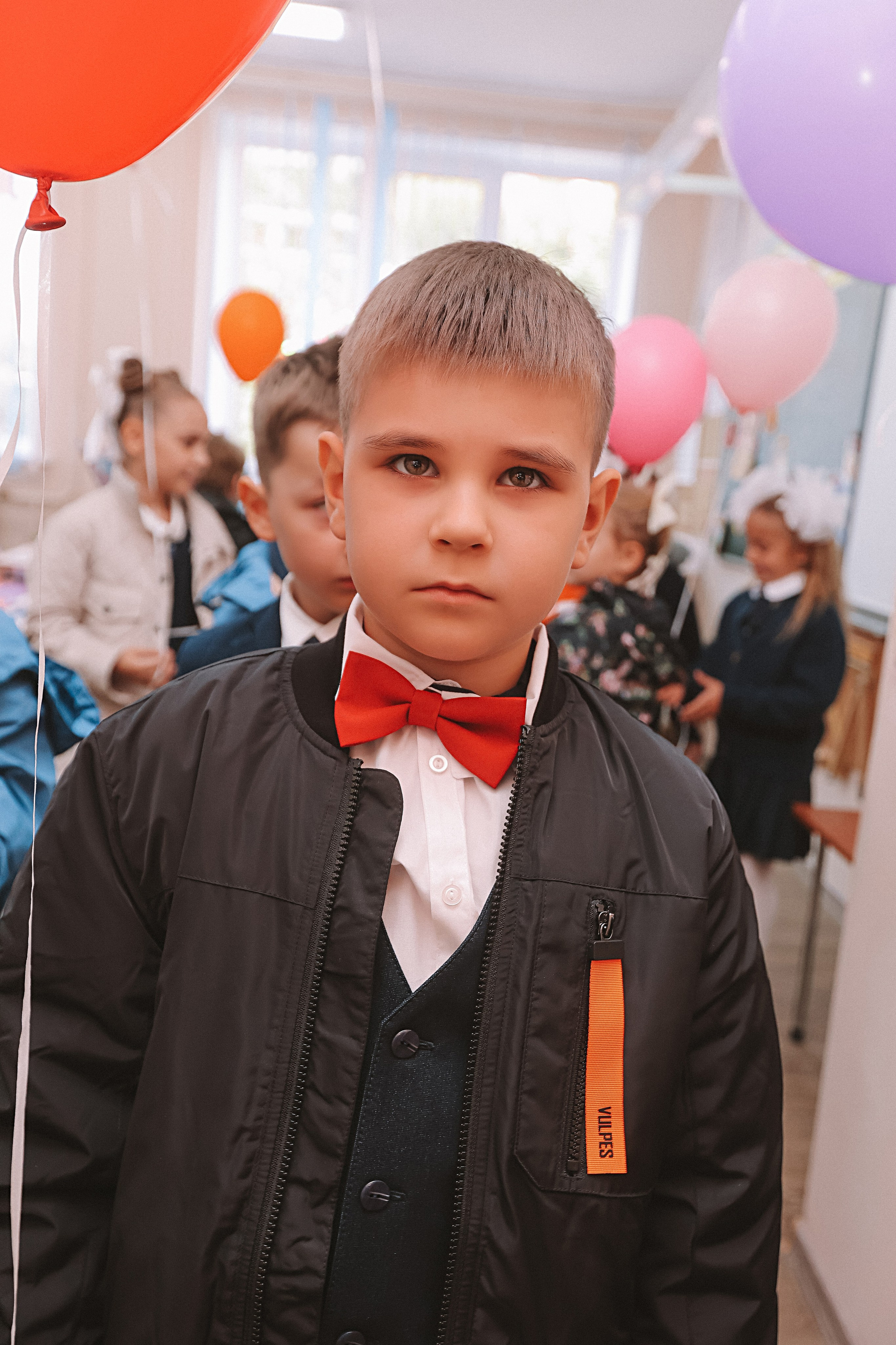 1 сентября линейка+кл час+портреты. Семейный фотограф Тюмень, фотограф на роды Салмина Мария