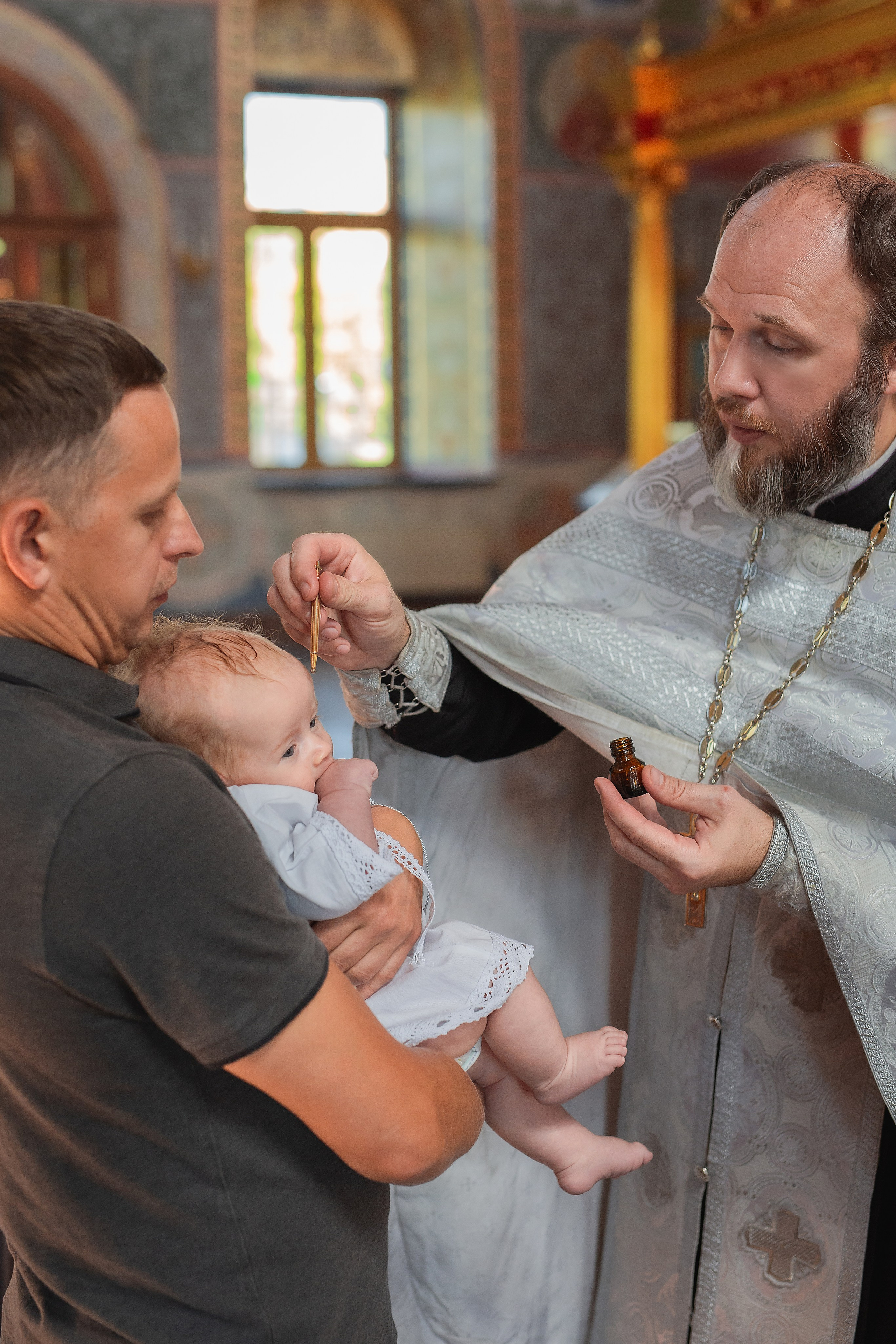 Крещение в храме Св. князя Георгия Всеволодовича. Фотограф беременности и семейный фотограф в Нижнем Новгороде Мила Шелест