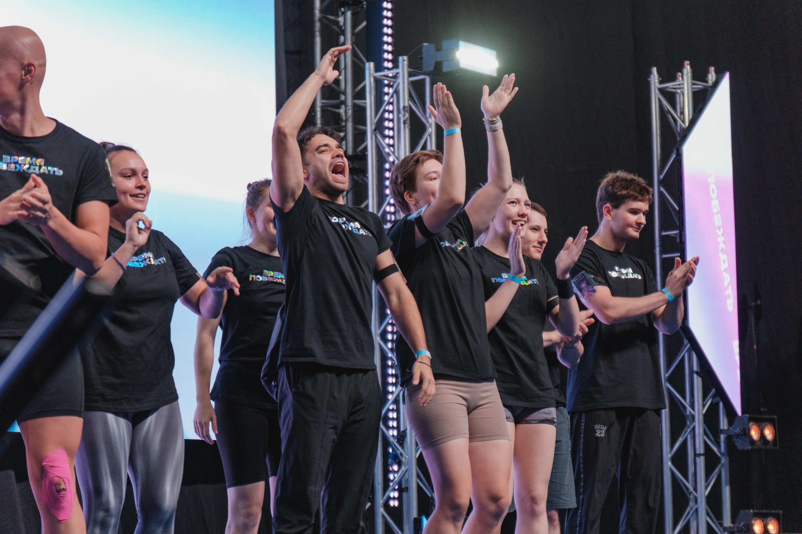 Репортаж Лига универов. Антон Киптиков фотограф