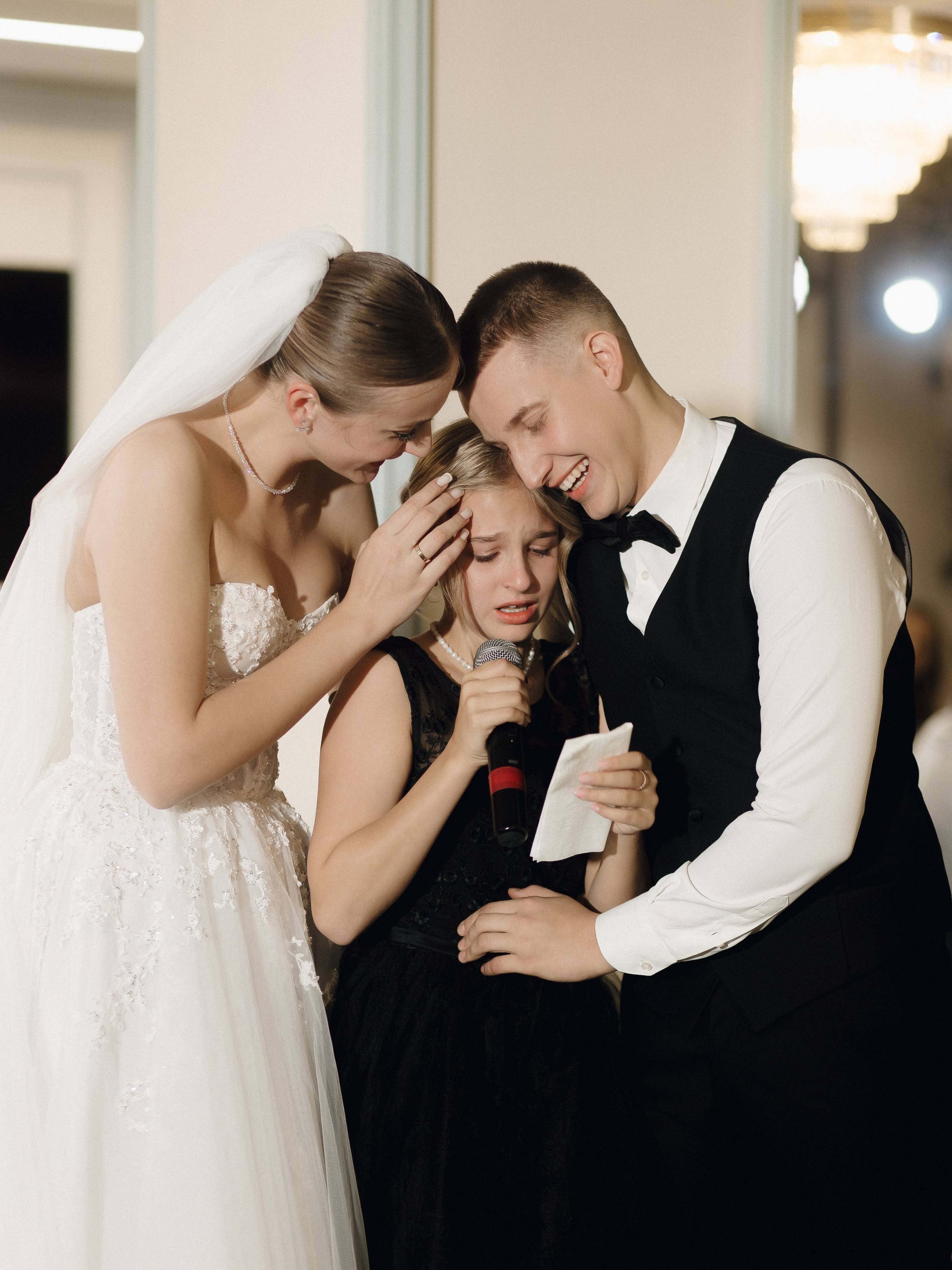 АРИНА И ЛЕША. ЧЕЛСИТИ. Свадебный и индивидуальный фотограф в Челябинске Евгения Негодяева