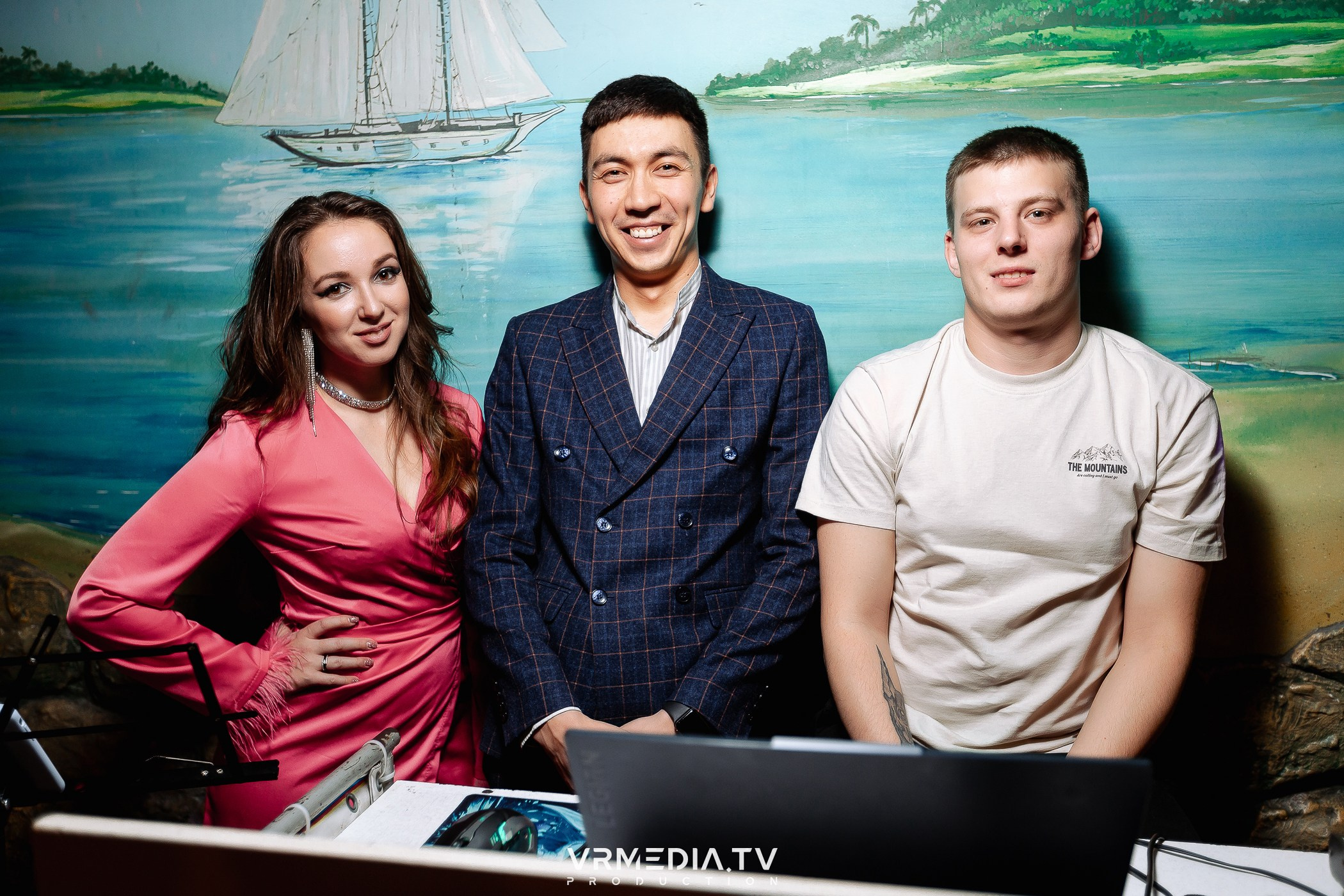 Новогодний вечер в ресторане «Лазурный Берег»