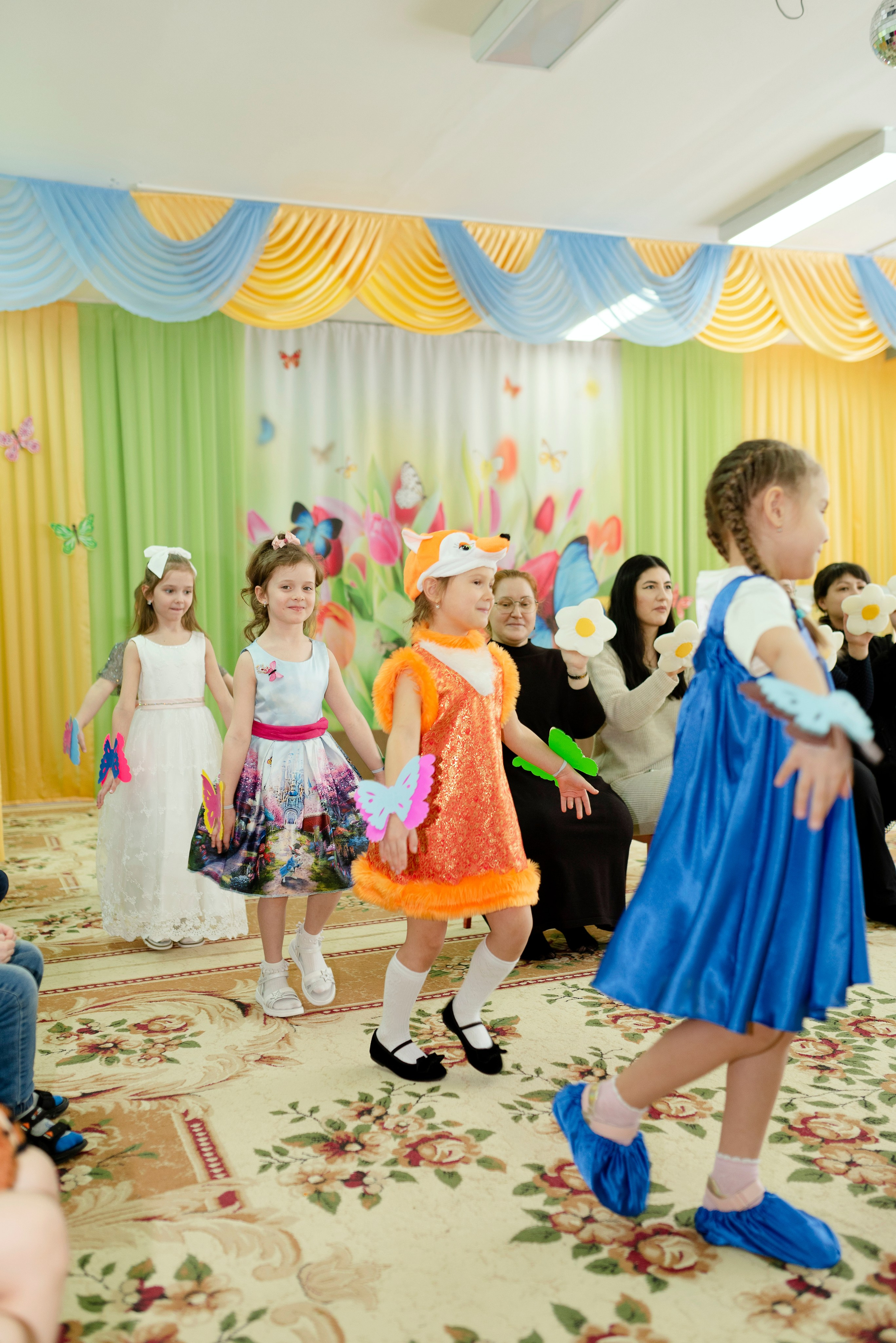 Фотосъёмка утренника в детском саду Сургута в честь 8 марта