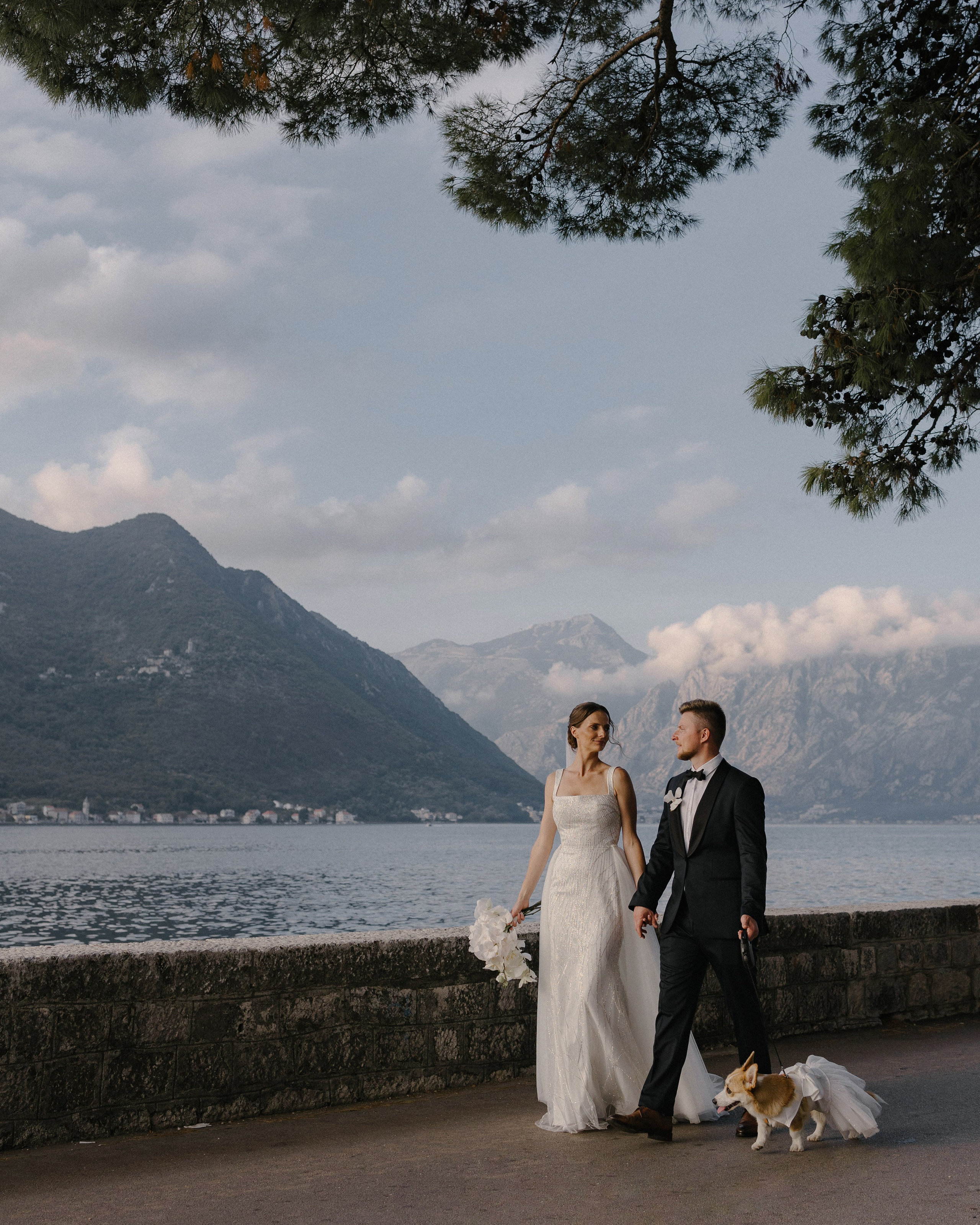 Анна и Александр. Свадьба в Перасте. Семейный и свадебный фотограф в Краснодаре