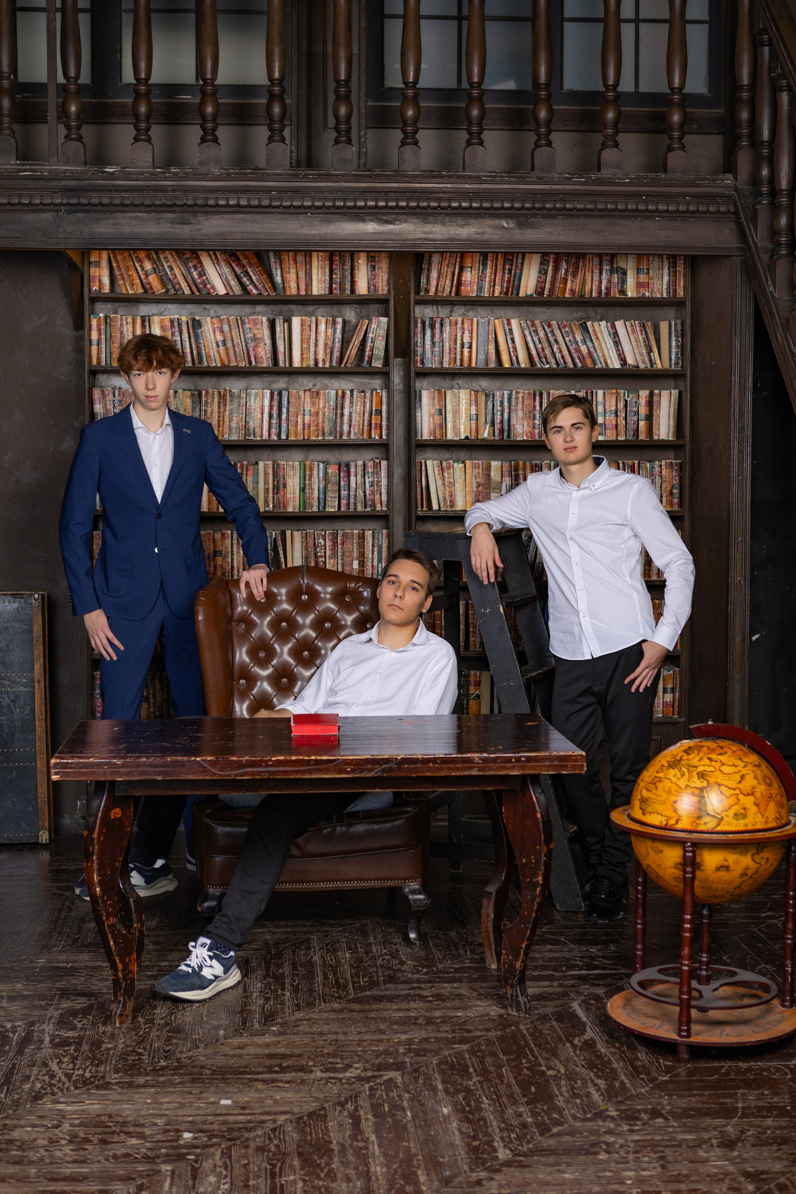 ВЫПУСКНЫЕ АЛЬБОМЫ. Детский и семейный фотограф с животными в Москве Гурьева Надежда