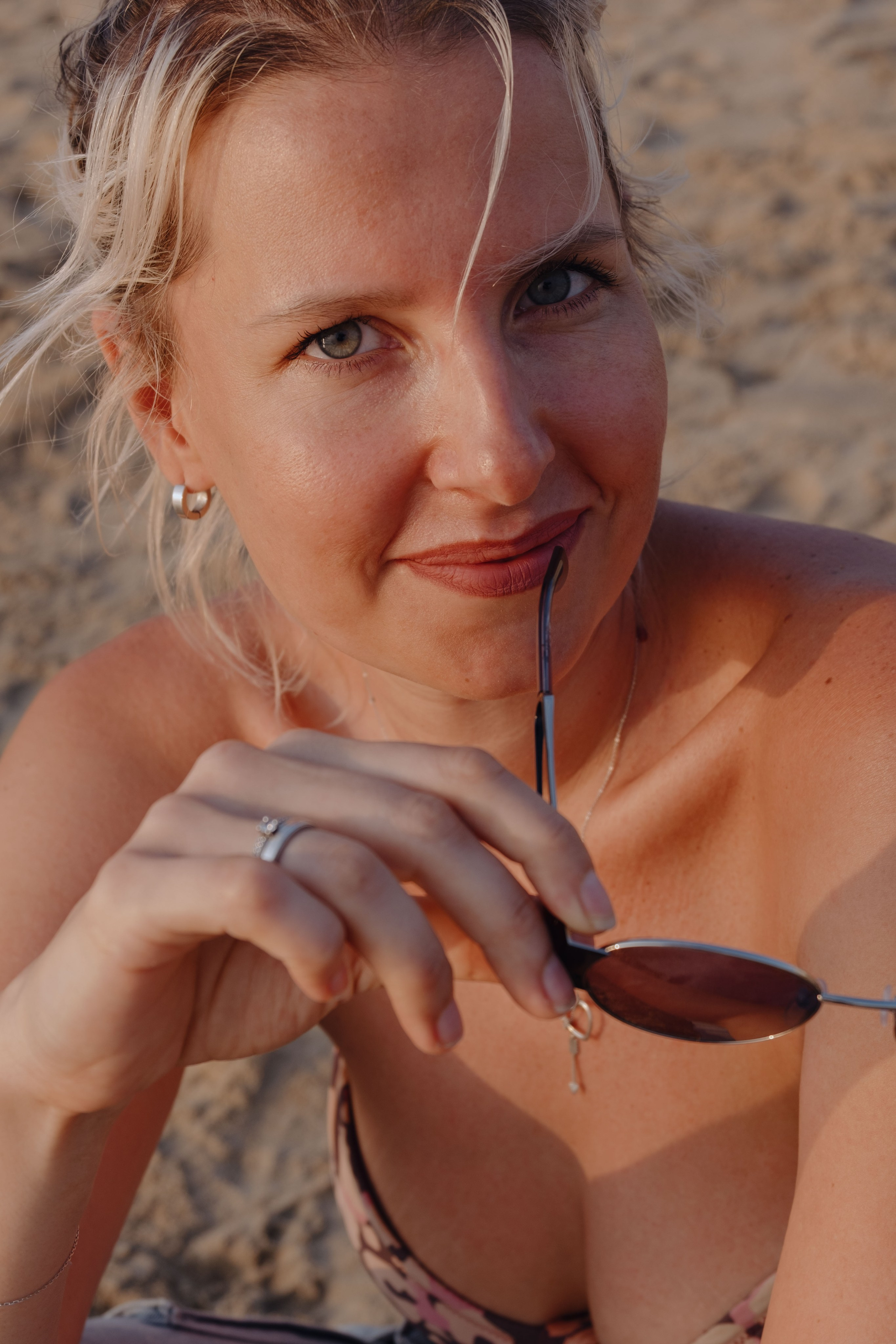 Daria. Painting "At dawn". Portrait photographer Nha Trang | Julia Meshanina