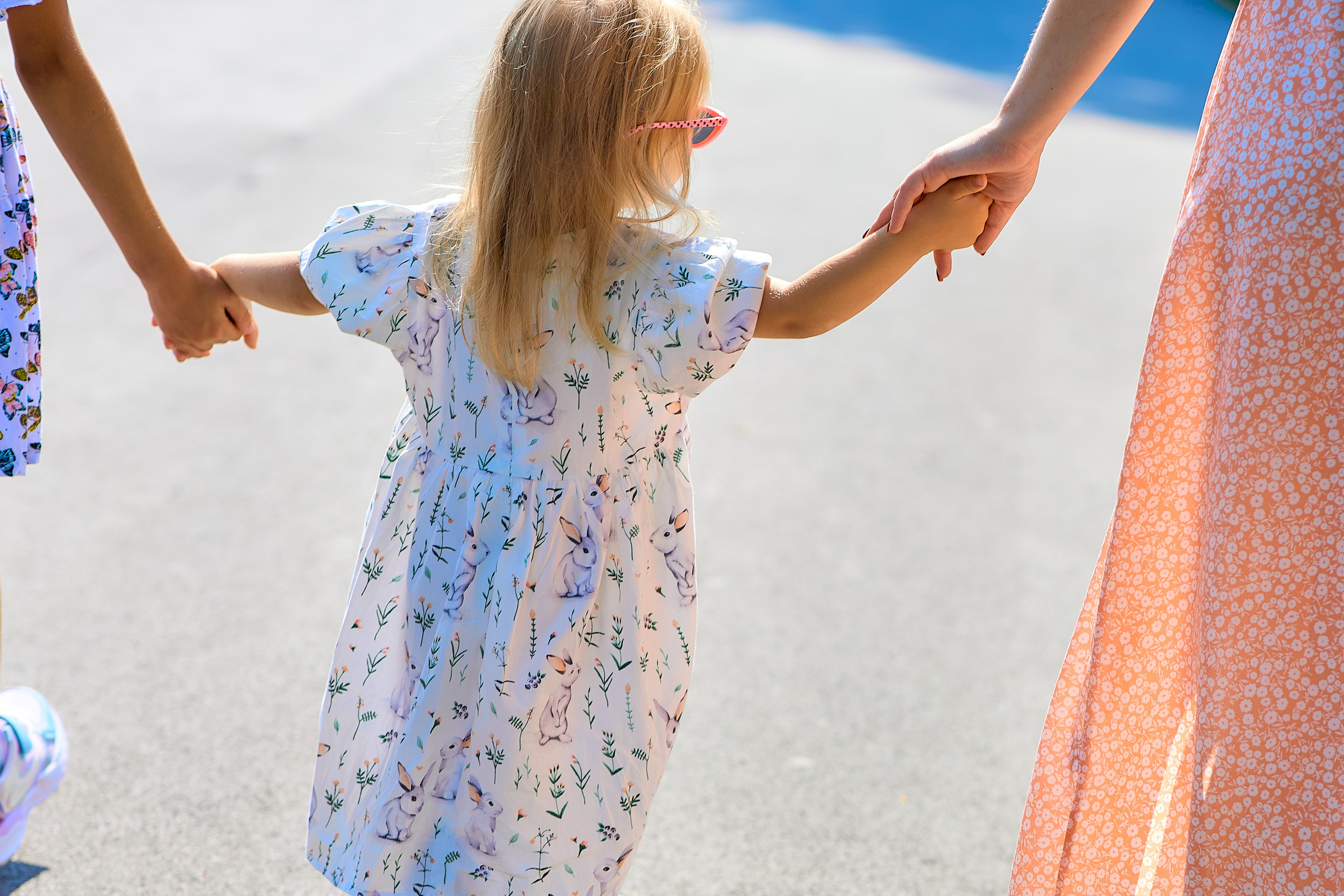 Летняя семейная фотосессия на улице. Любовь Гальцова — свадебный, семейный, детский фотограф в городе Кемерово и Кемеровской области