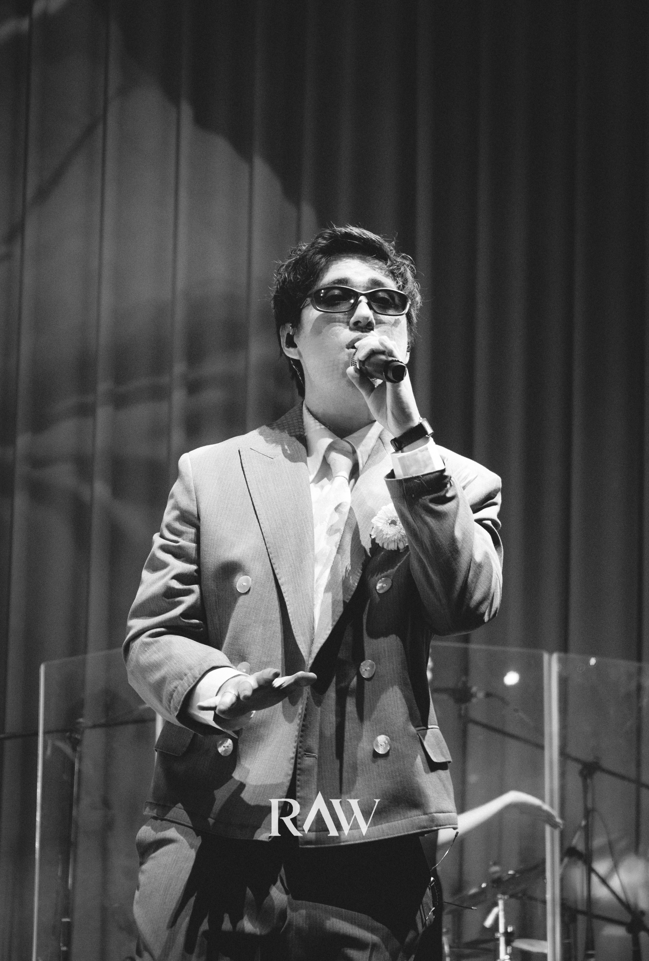 M'Dee Solo Concert. Maksiimiliano Raw фотограф Алматы