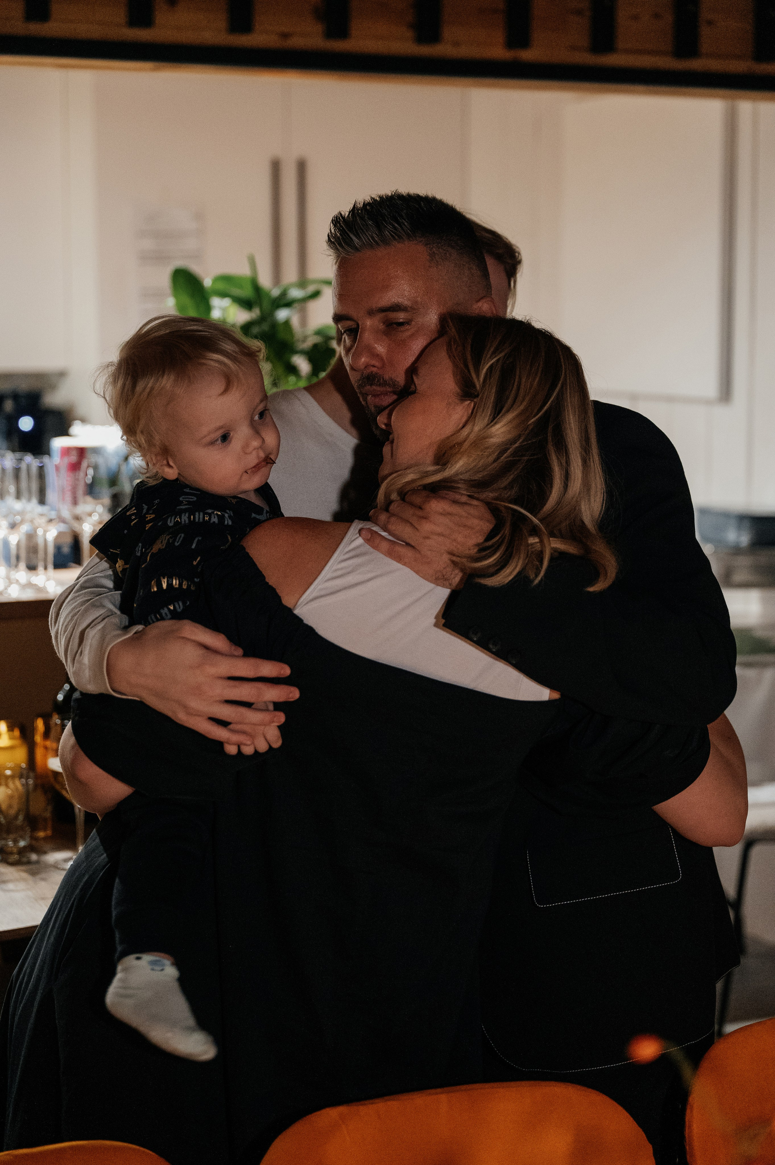 Невероятно атмосферный семейный ужин. Wedding photographer in Moscow and around the world Andrey Medvednikov