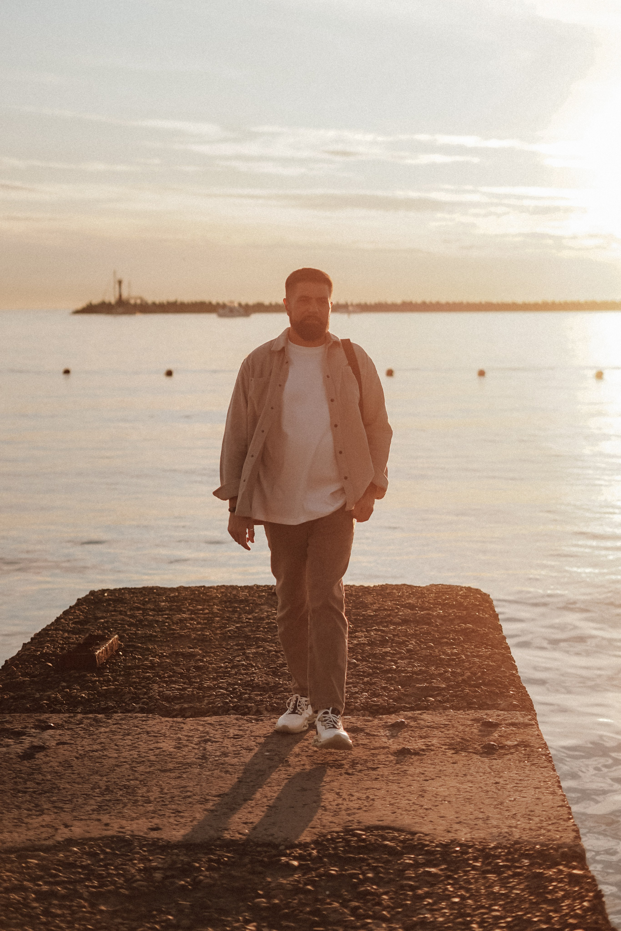 Фотосессия для Николая в морпорту и на ж/д вокзале Сочи. Фотограф в Сочи и Абхазии | Фототуры | September Air