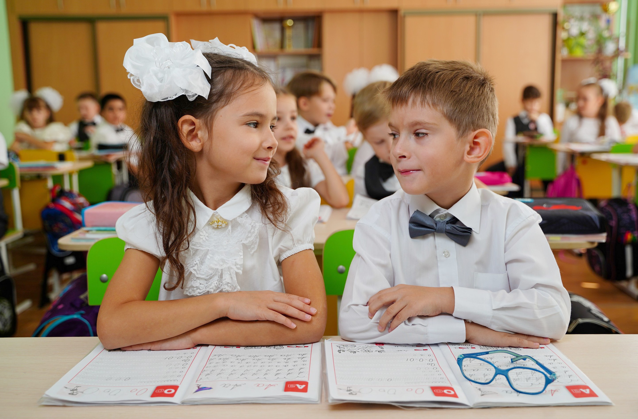 1 кл / мелкие группы //. MEMENTO.Выпускные альбомы, школьные, юбилейные и другие книги. Ростов-на-Дону