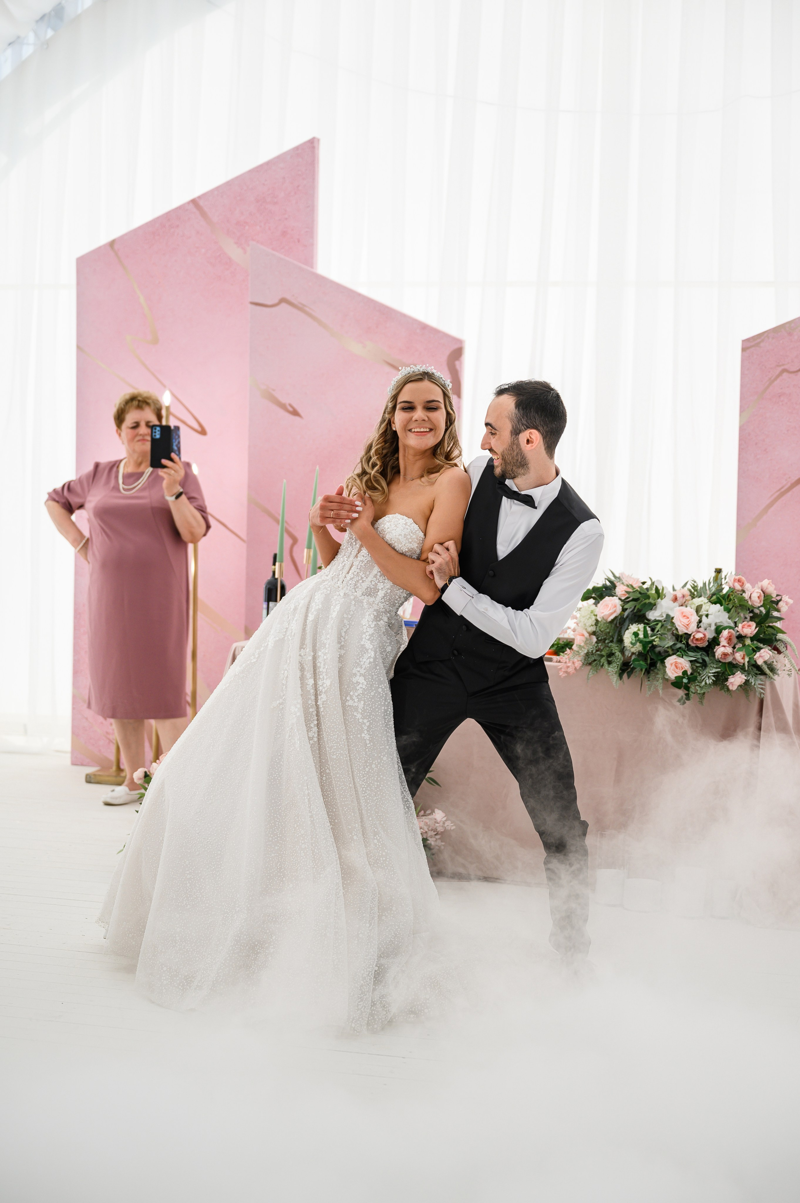 Свадьба шатер Город мастеров — Русская сказка. Свадебный фотограф Москва Юрий Кульман