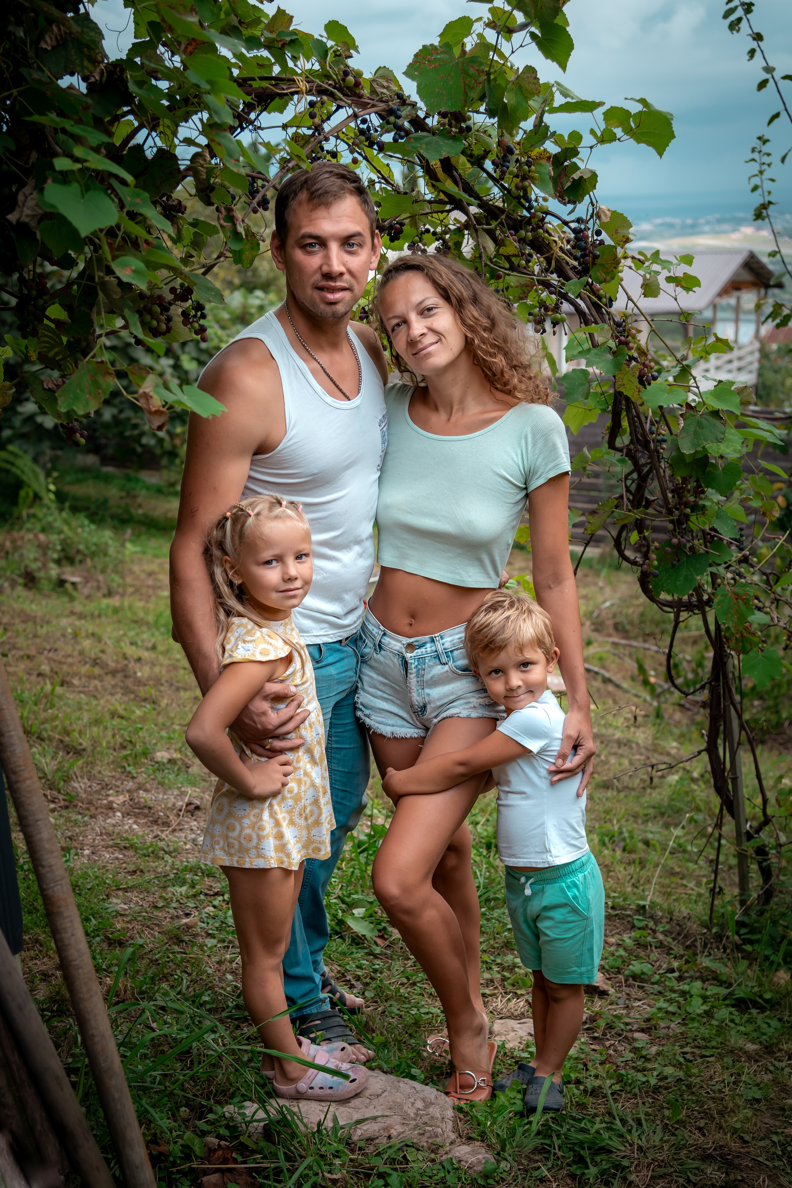 День с семьей, Сочи. Семейный фотограф Варвара Сорока в городе Москве