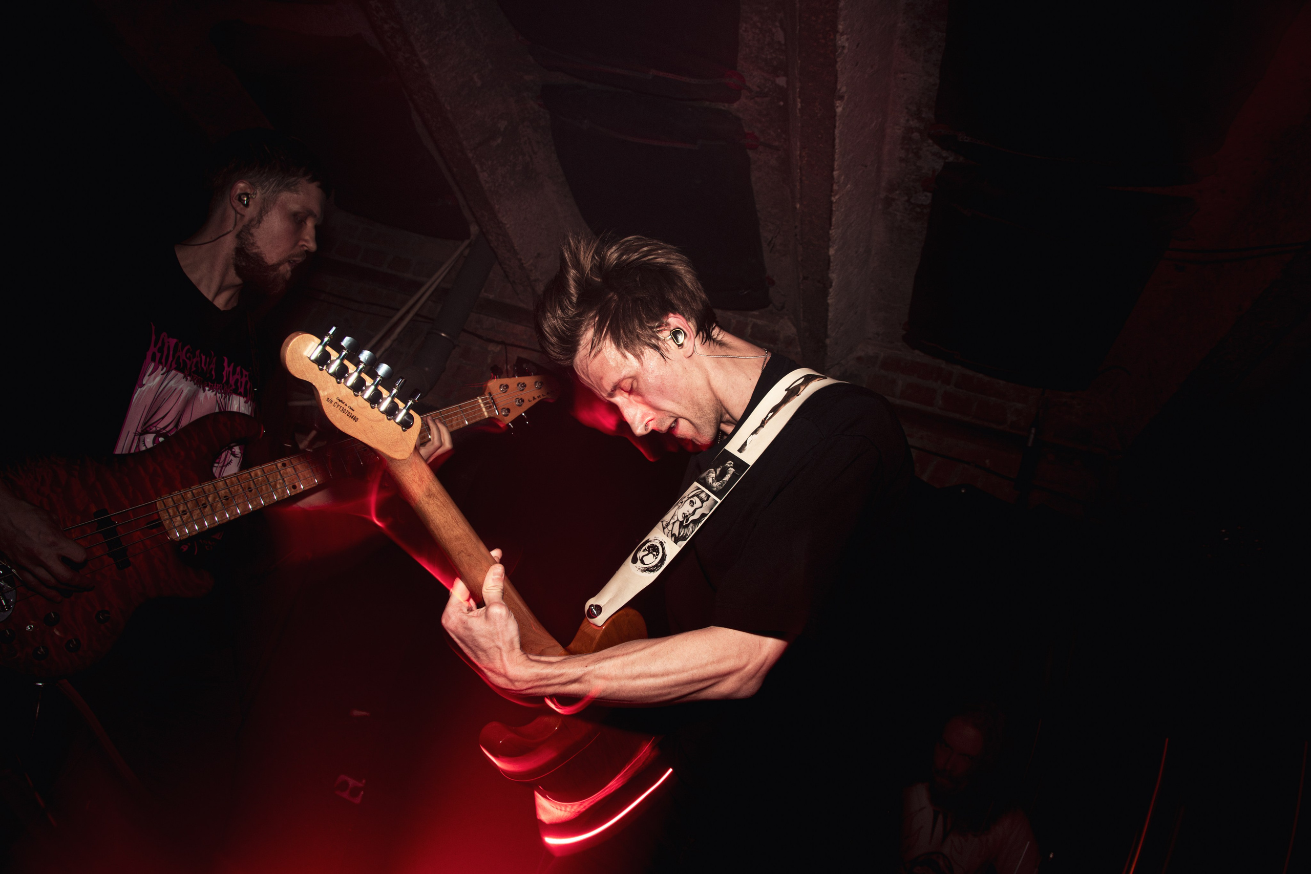 Laugar & Шумы Штормовых Широт & Пожары На Дальнем Севере 11.10.2025. Репортажный фотограф в Москве Legiodot