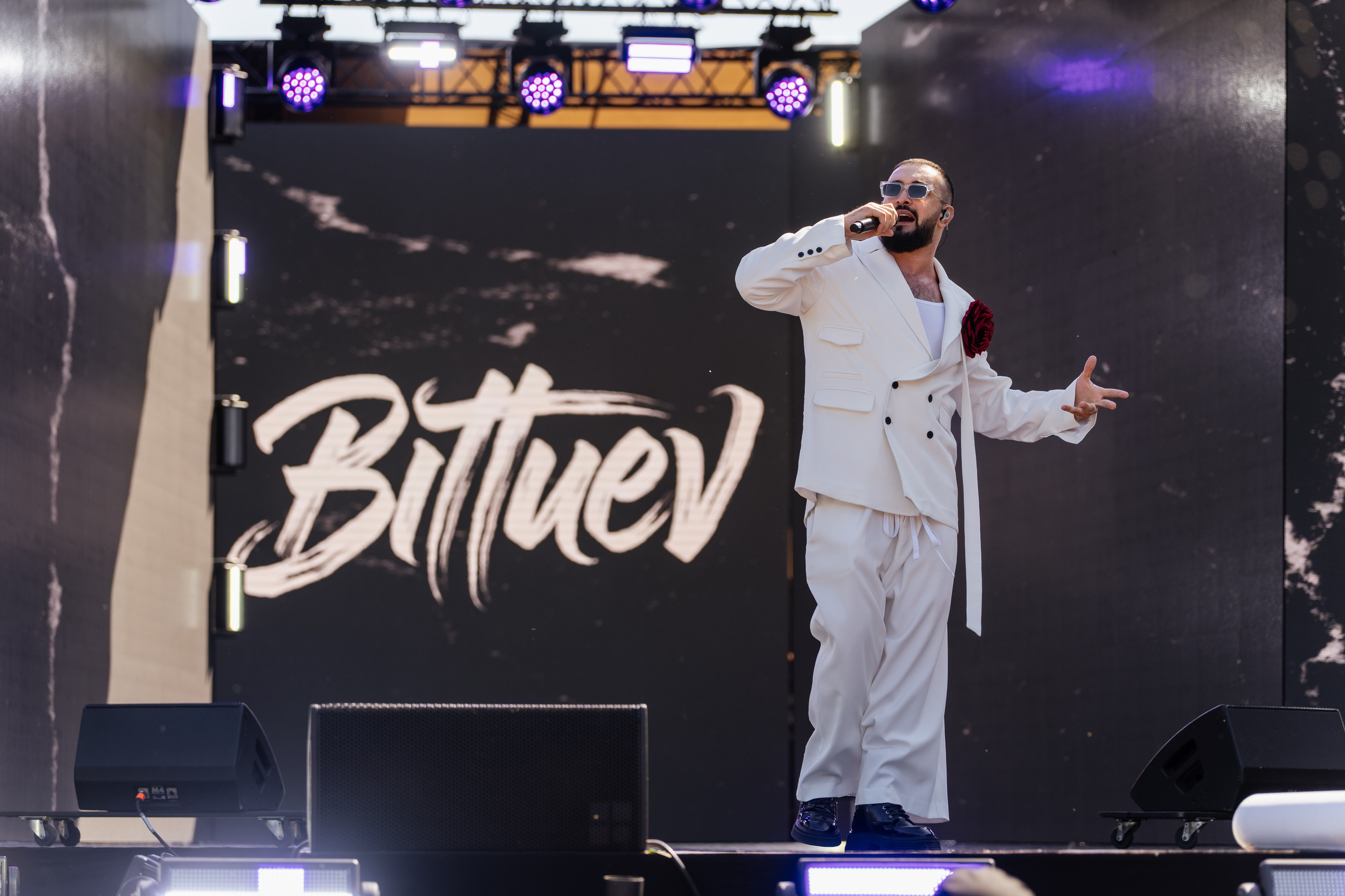 VK FEST Инфлюенсеры. Андрей Сухинин репортажный свадебный фотограф Санкт-Петербург