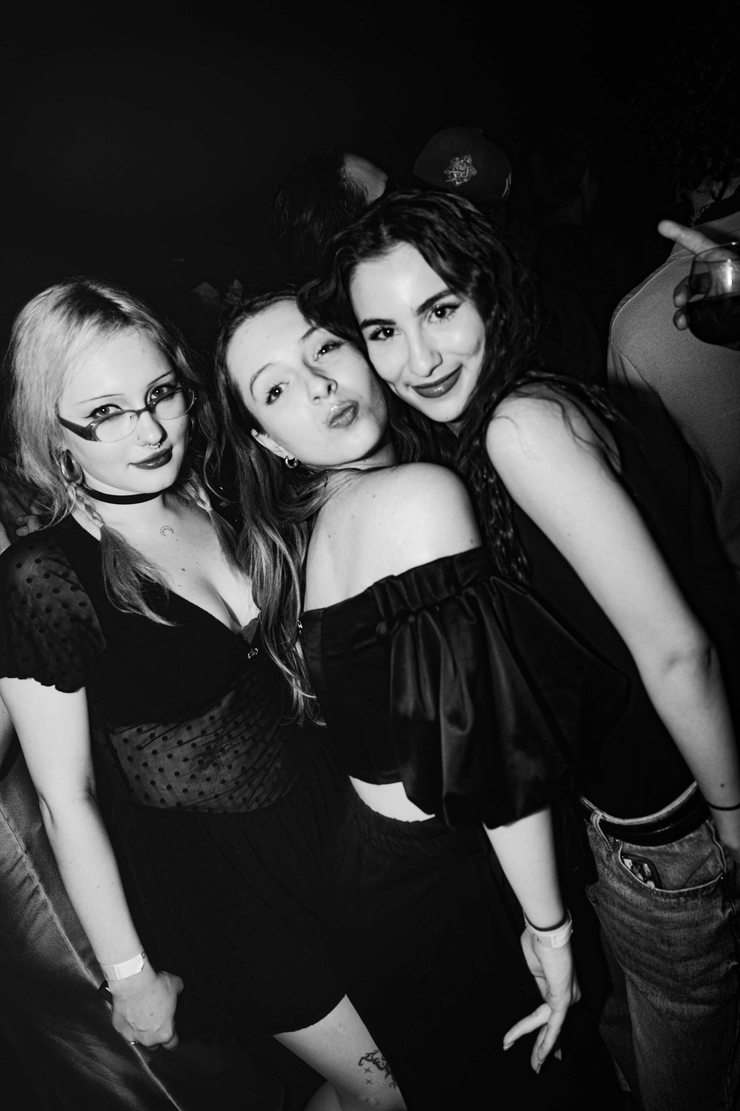 PARTIES. DRIPSTOCK MAG