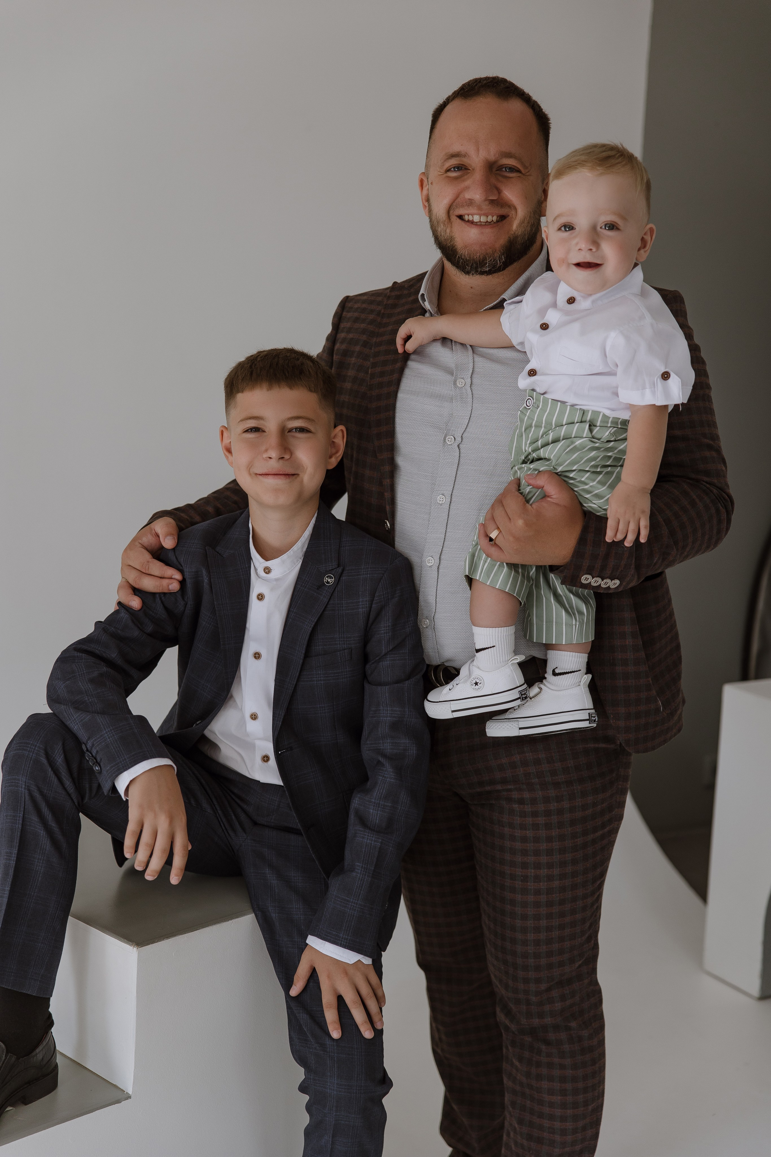 Семейная фотосессия в фотостудии в Самаре. Свадебный и семейный фотограф в Самаре и Тольятти | Елена Топанцева