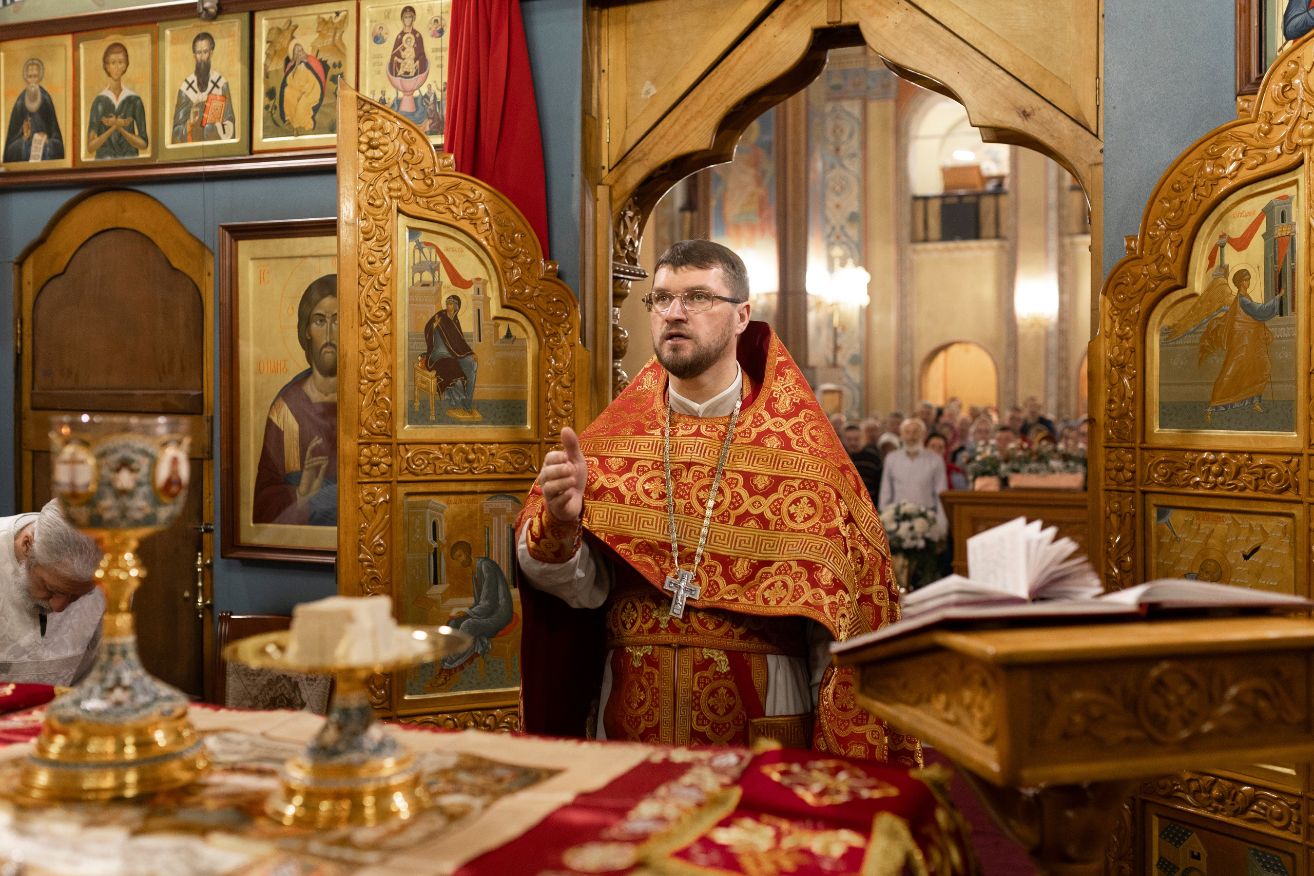 Пасха Господня. ТОП Фотограф на Крещение и Венчание Железногорск Алексей Мещеряков