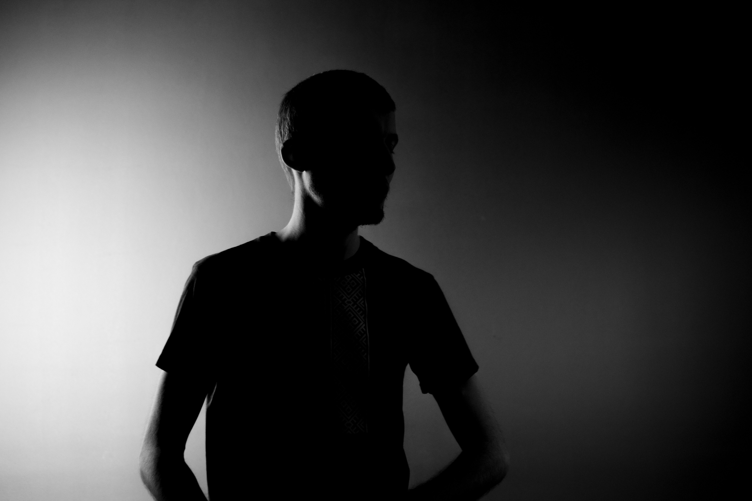 Анатоль. Мужской портрет, женский портрет, смелые образы (Минск, Беларусь)