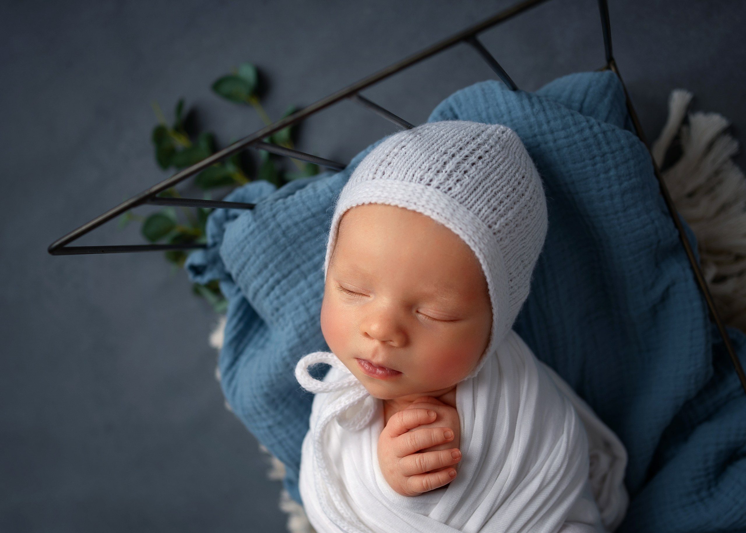 «Экспресс» + семейные кадры + доп. ретушь (13 дней). Фотограф новорожденных в Ялте