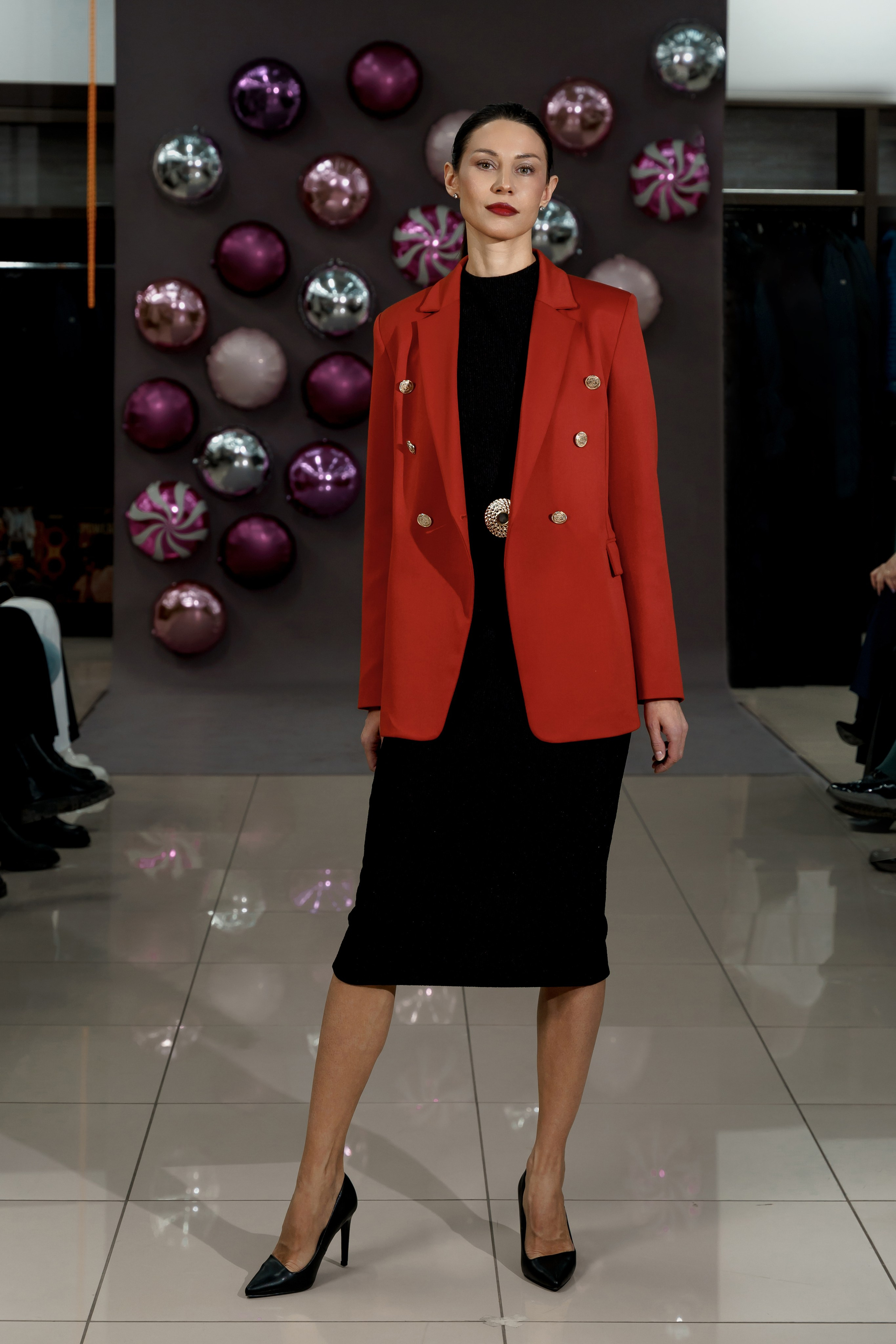 Фотосъемка показа мод для бренда. Фотограф Ким Наталья в Красноярске