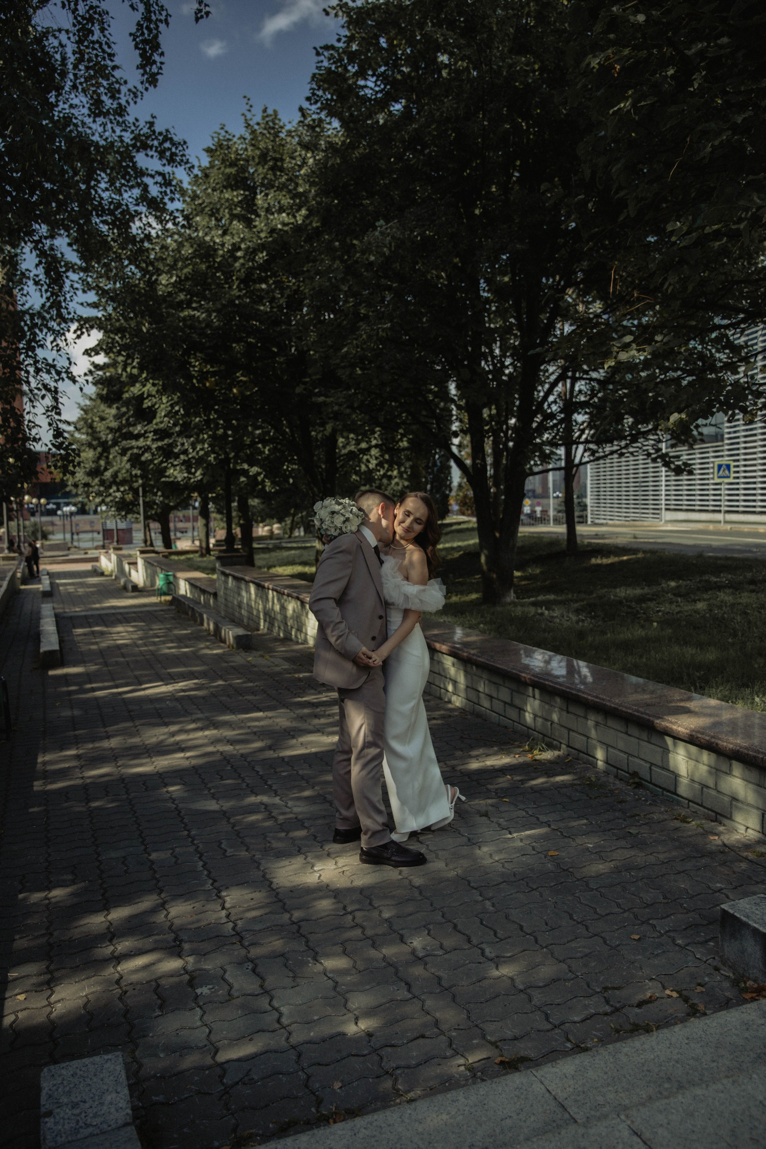 Свадебная прогулка Андрея и Анастасии. Портретный фотограф в Казани Алёна Евсеева