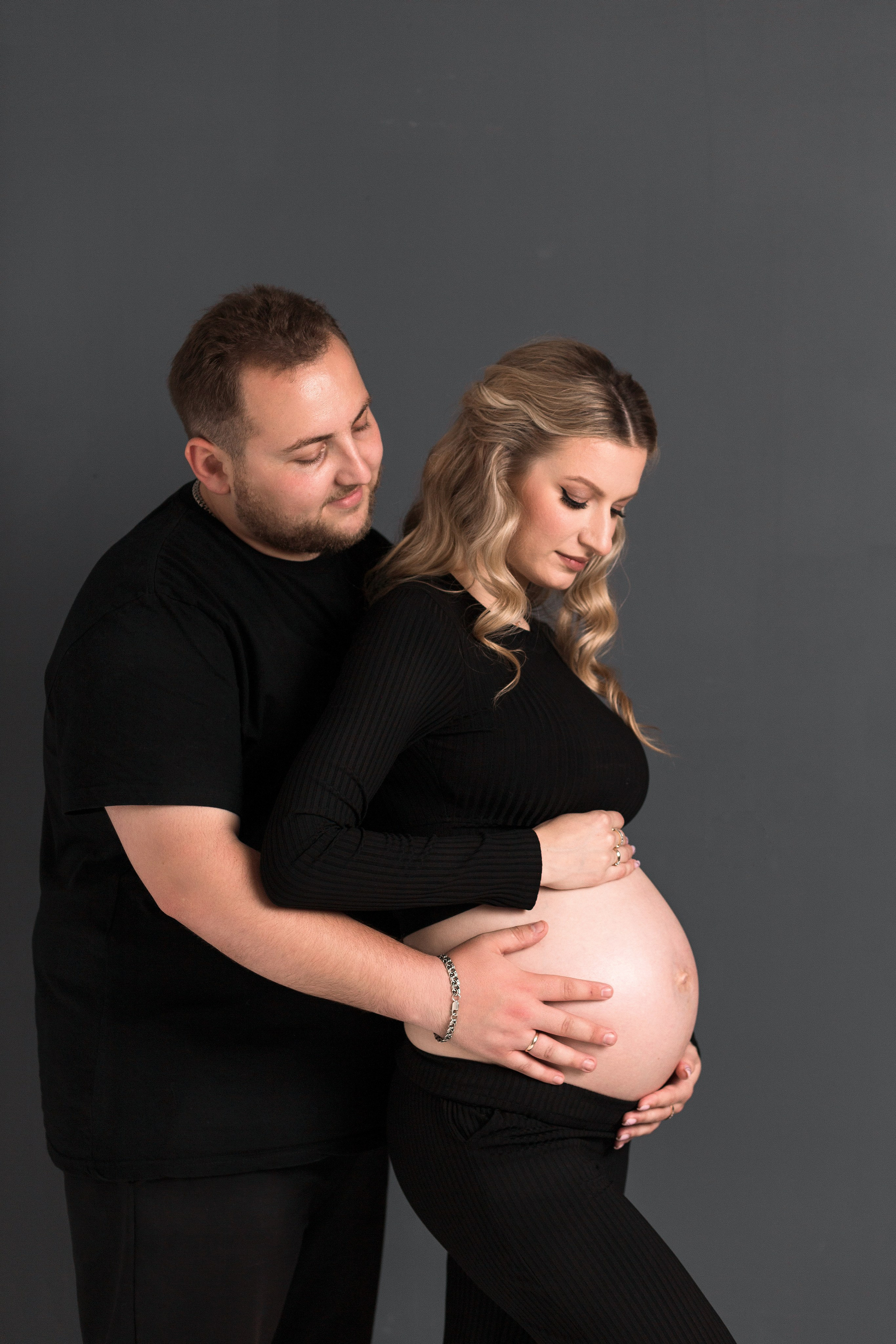 Фотосессия беременности в Омске. Фотограф новорожденных в Омске Анастасия Моисеева