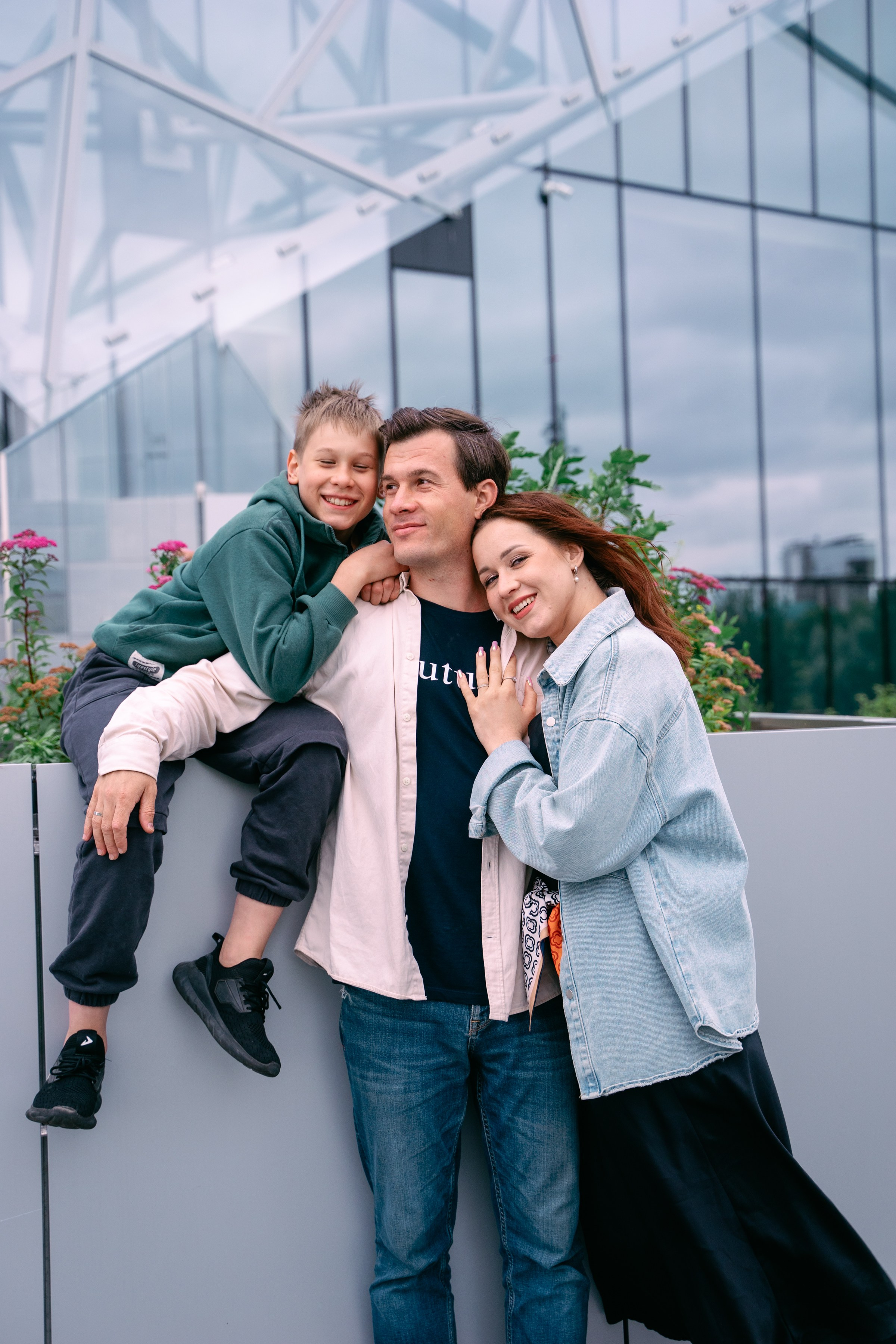 У театра Камала. Фотограф в Казани Алсу Багабиева