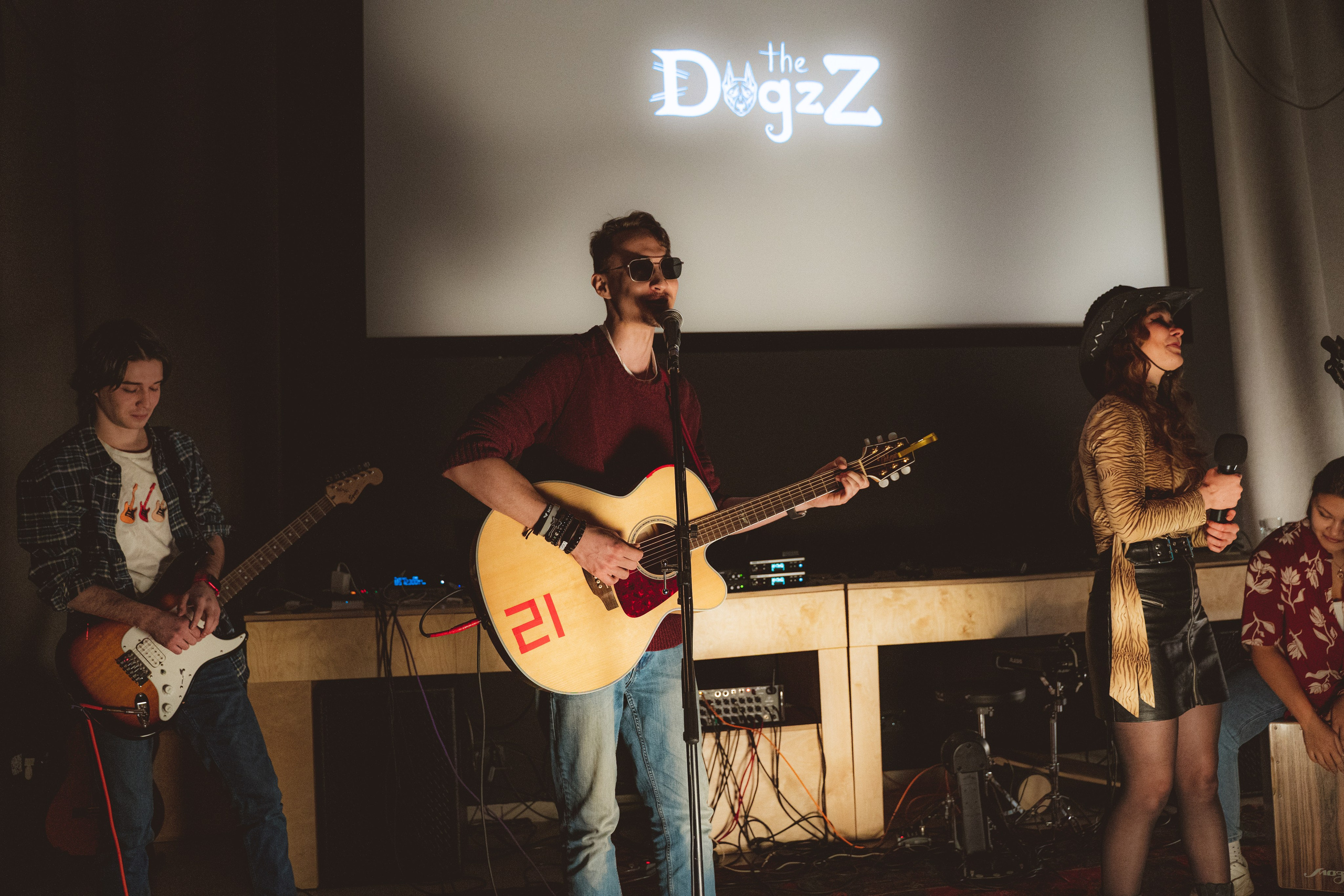 Квартирник в Ко-воркинге «Люди». Свадебный и репортажный фотограф в Уфе| Осетрова Ольга