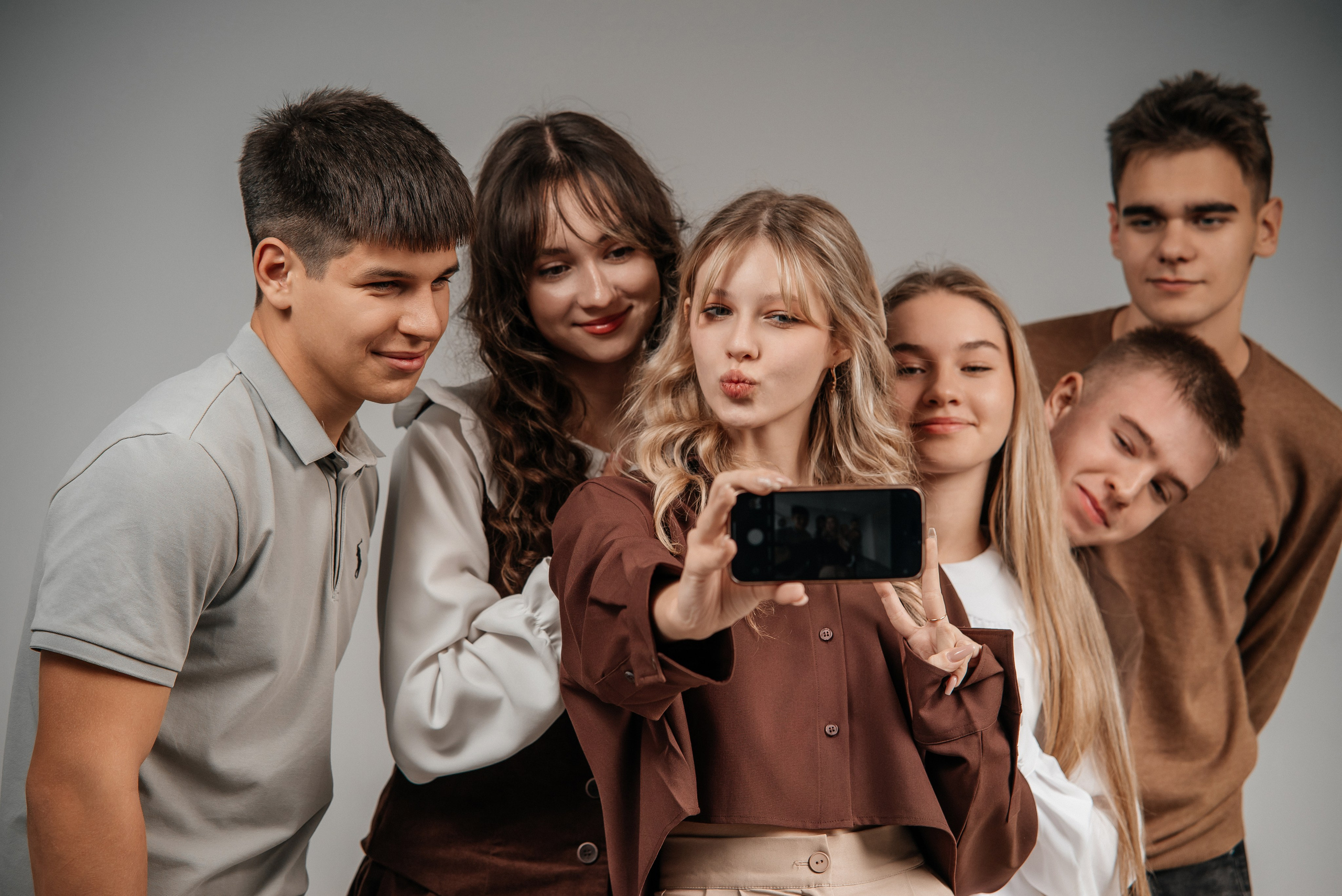 Когда стильно, тогда стильно. Школьный фотограф в Валуйках. Фотосессии для выпускников и изготовление выпускных альбомов в городе Валуйки и в Белгородской области