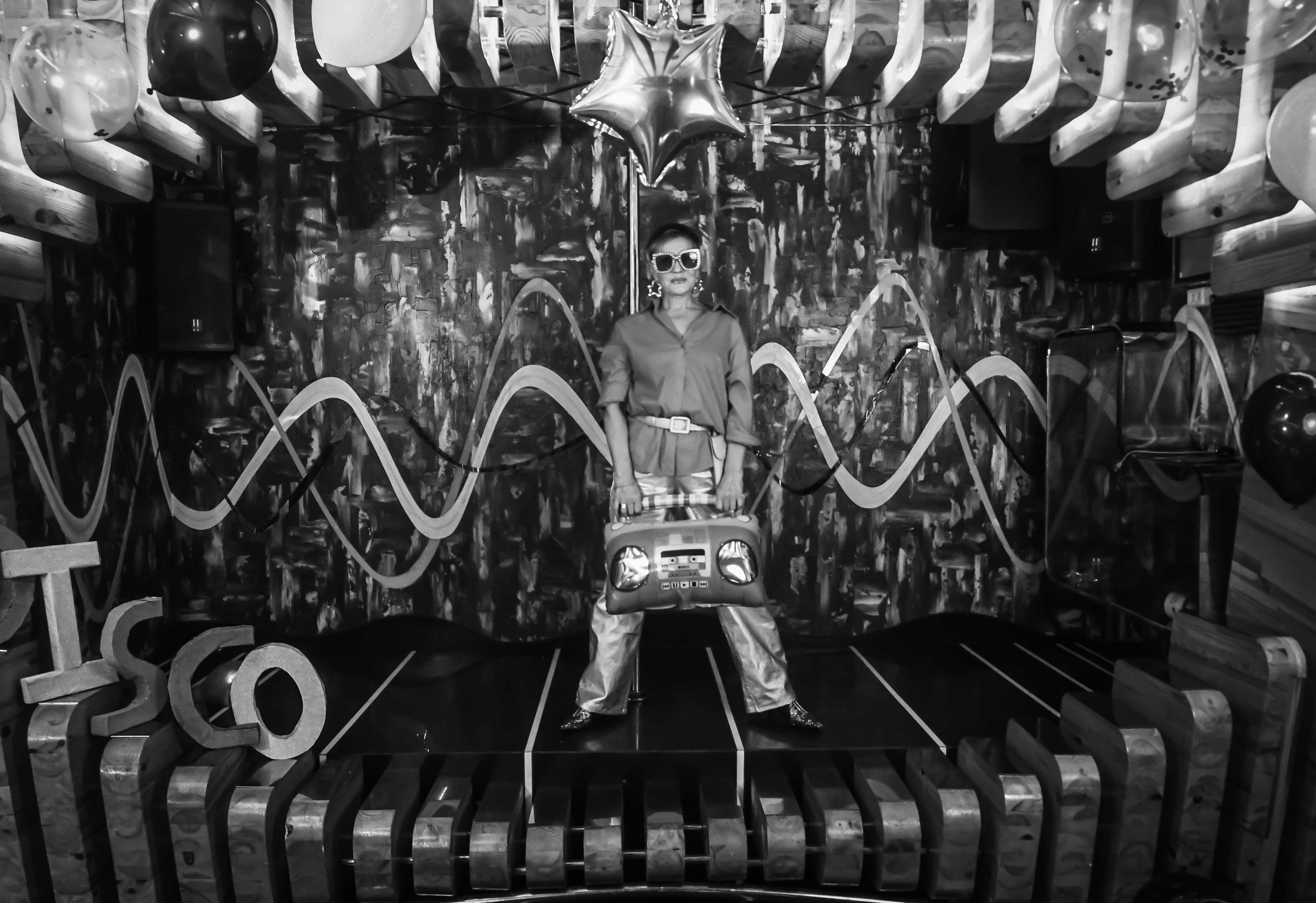 Свидетели дискотеки 80х. Репортажный и детский фотограф в Новосибирске