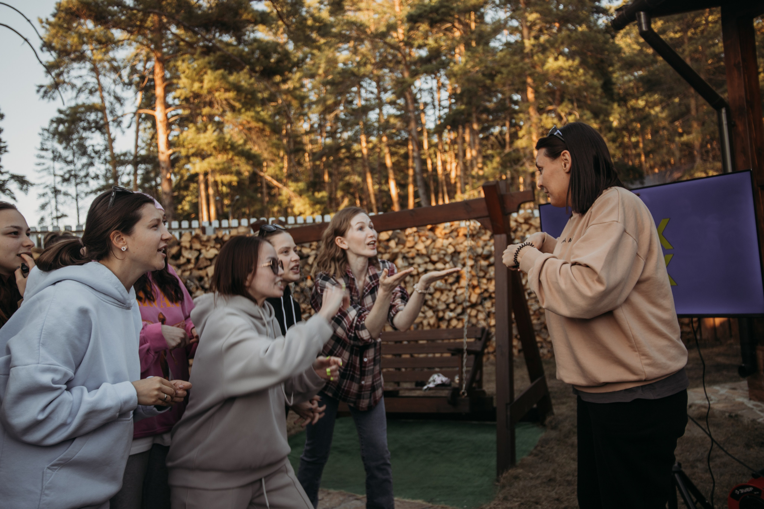 Корпоратив Muza_Arts. Венера Гайн. Репортажный фотограф  Тюмень. Обучение фотографии с 0