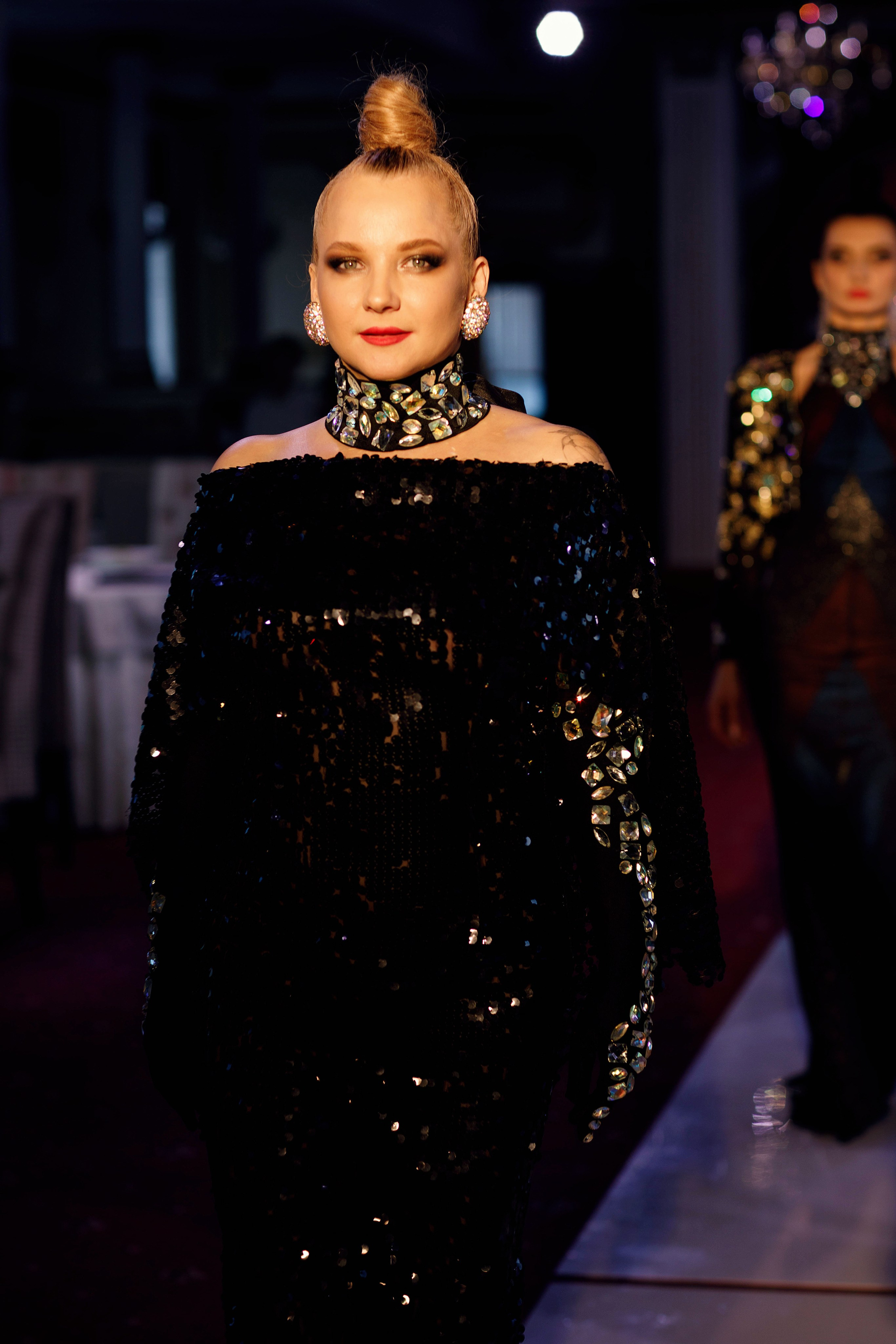 Показ коллекции Игоря Дадиани — 2023.04.01. Портретный и репортажный фотограф в Чебоксарах Андриян Чаркин