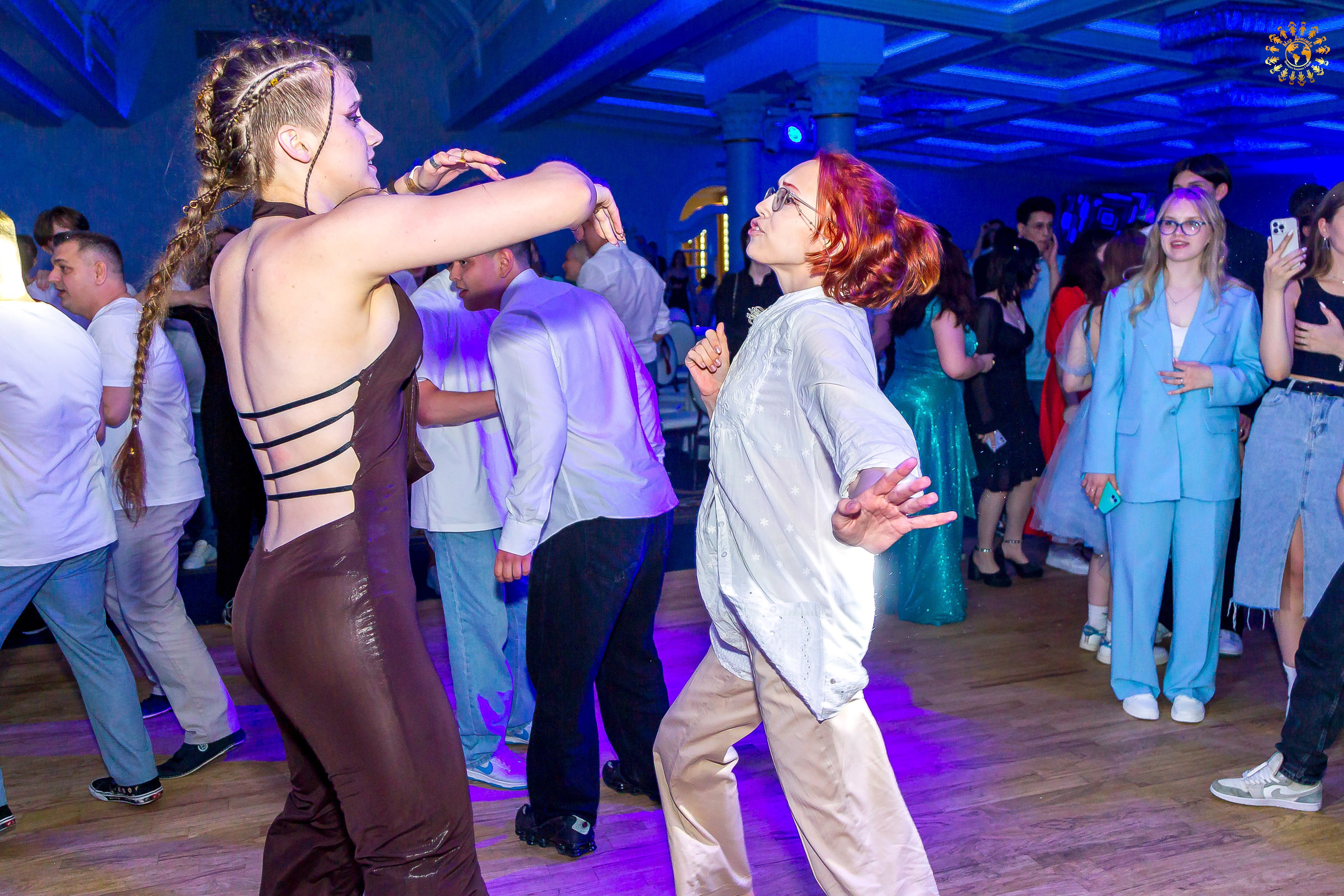 Выпускной 2023 (11-е классы) Triumph City Hall Москва. Репортажная съемка в Москве и области. Анималистика