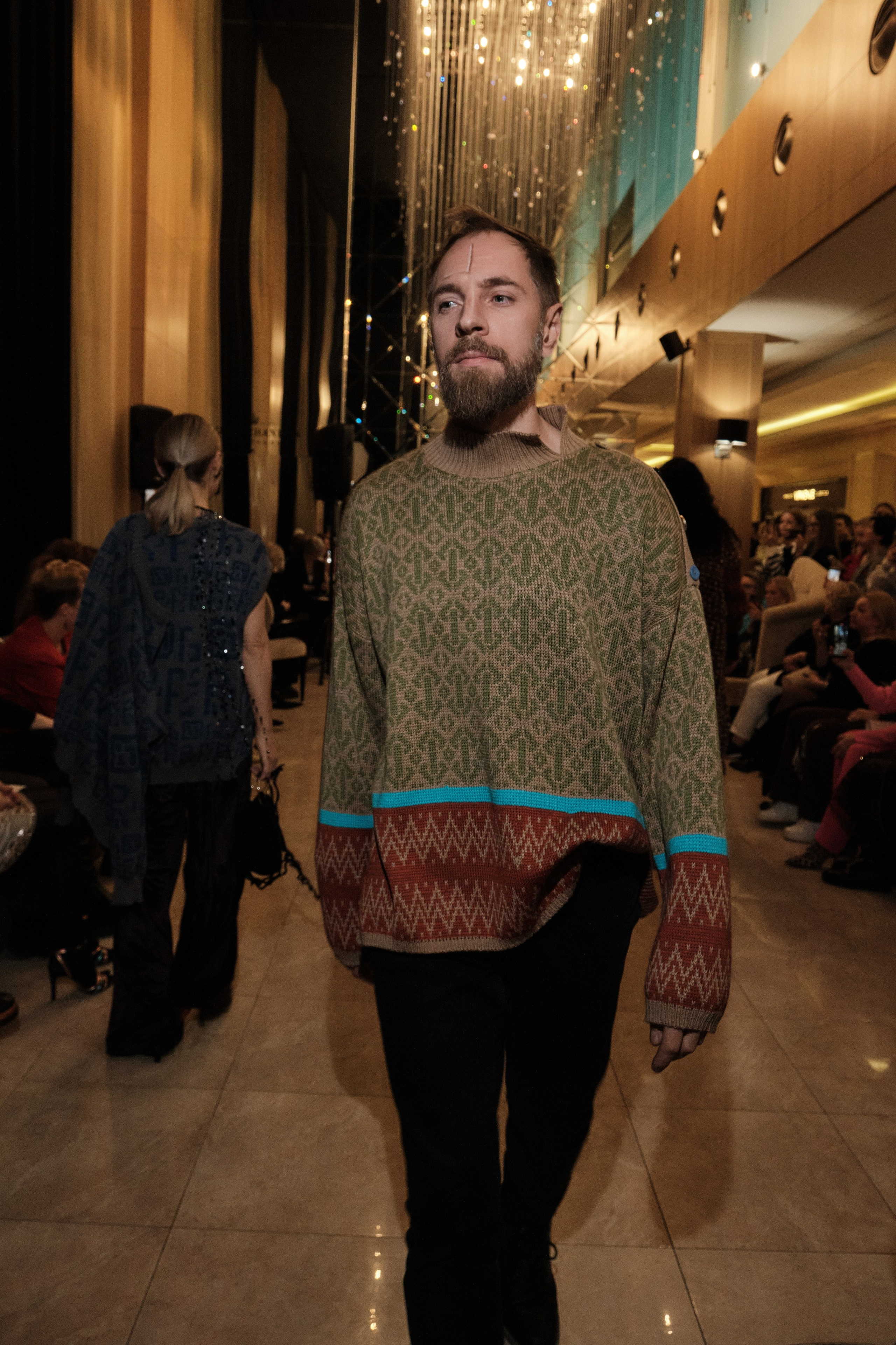 Показ коллекции (Мария Варламова). Свадебный фотограф в Екатеринбурге Соседков Евгений