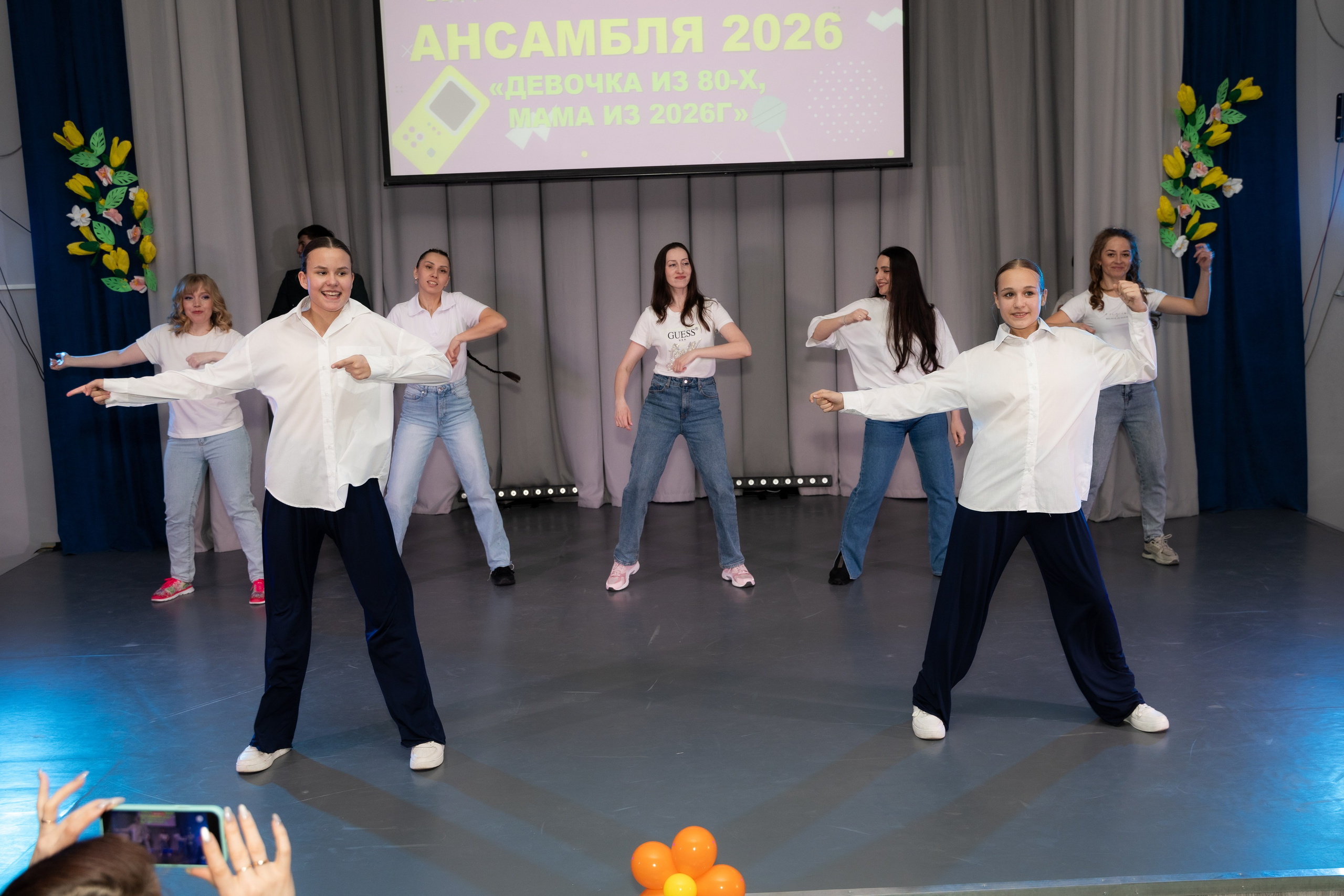 Танцевальный коллектив. Рыжий Фотограф Иркутск