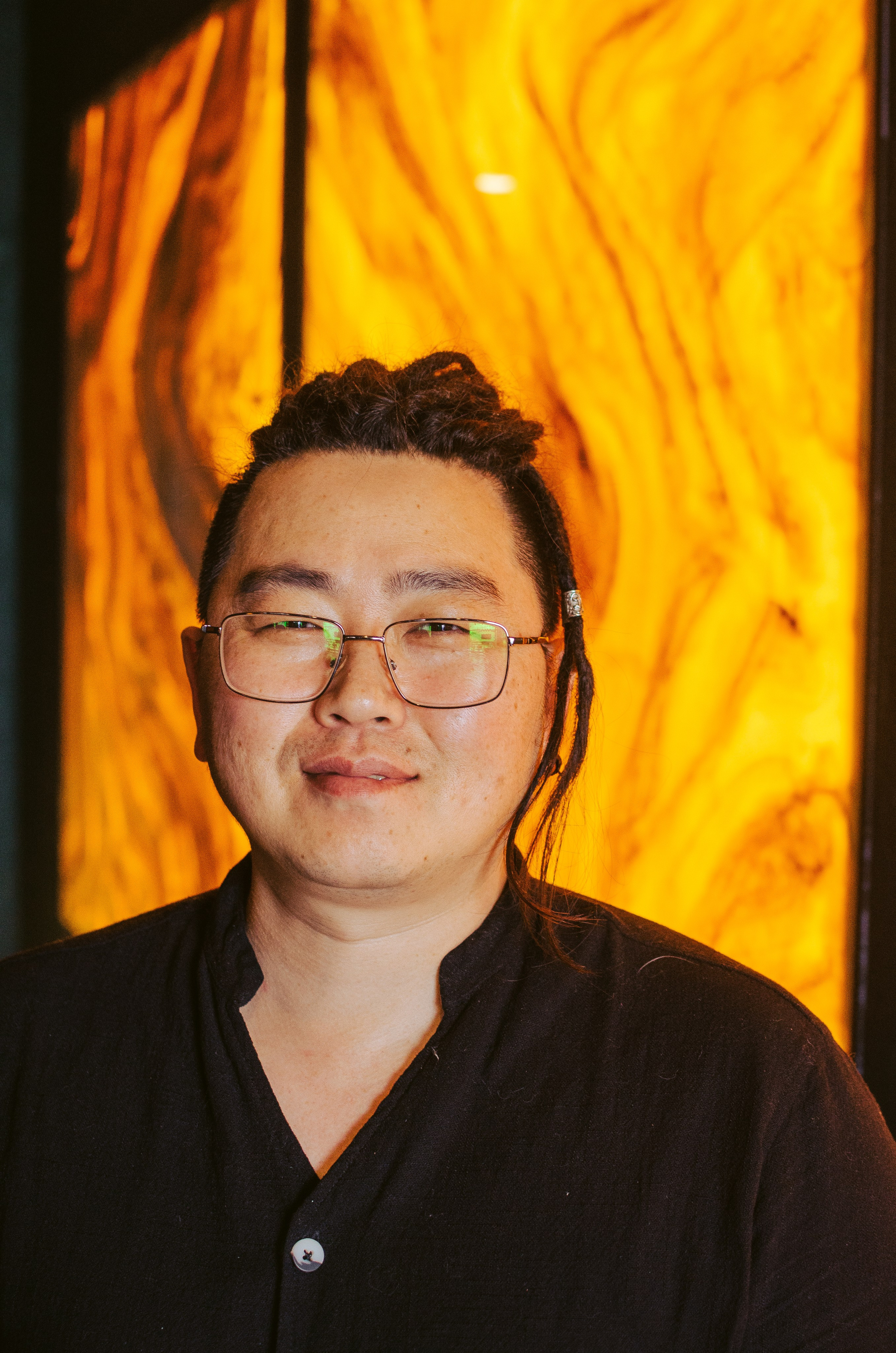 Анатолий. КВЭЛ — Кто Все Эти Люди