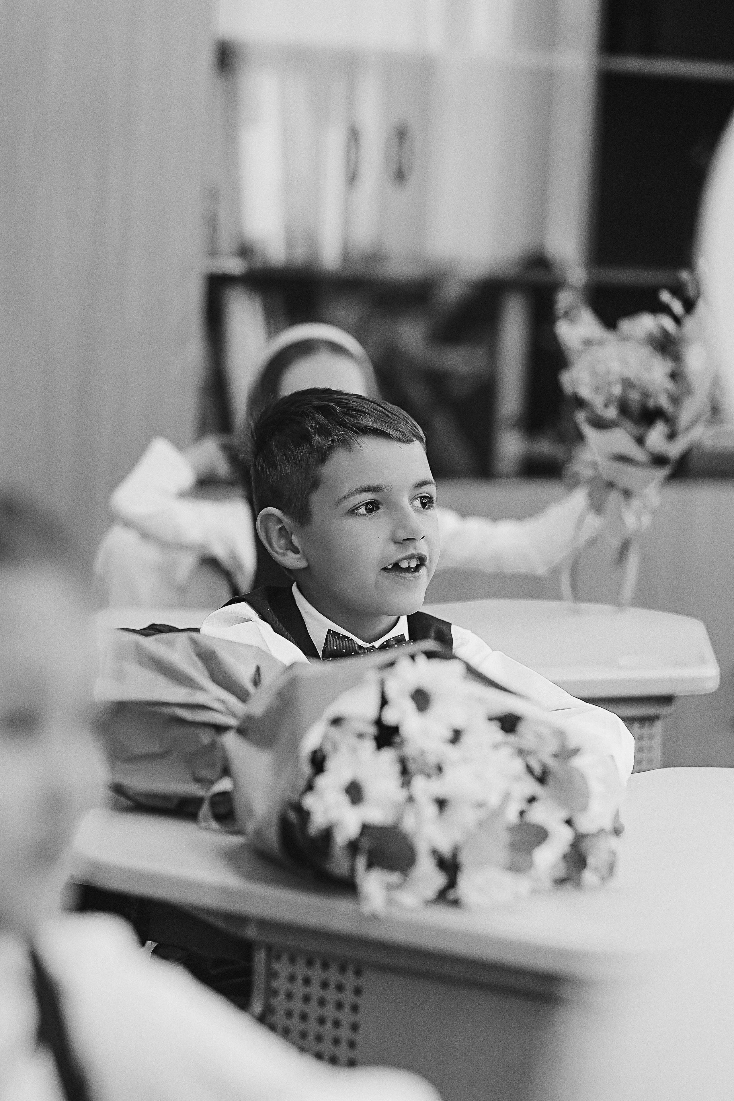 1 сентября линейка+кл час+портреты. Семейный фотограф Тюмень, фотограф на роды Салмина Мария