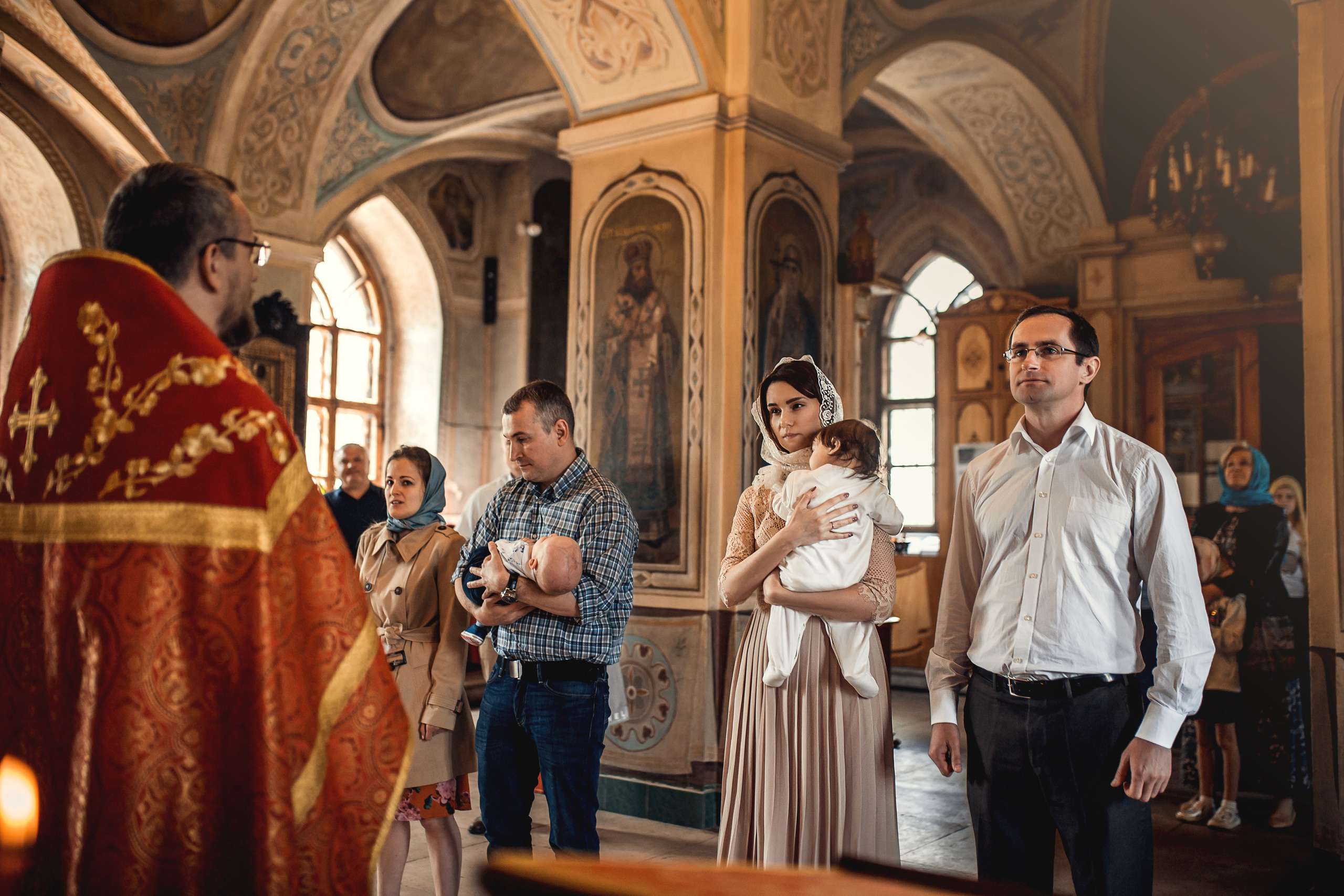 Крещение Анны. Храм Владимирской Иконы Божией Матери в с. Быково. Фотограф на Крещение в Москве Ткач Елена