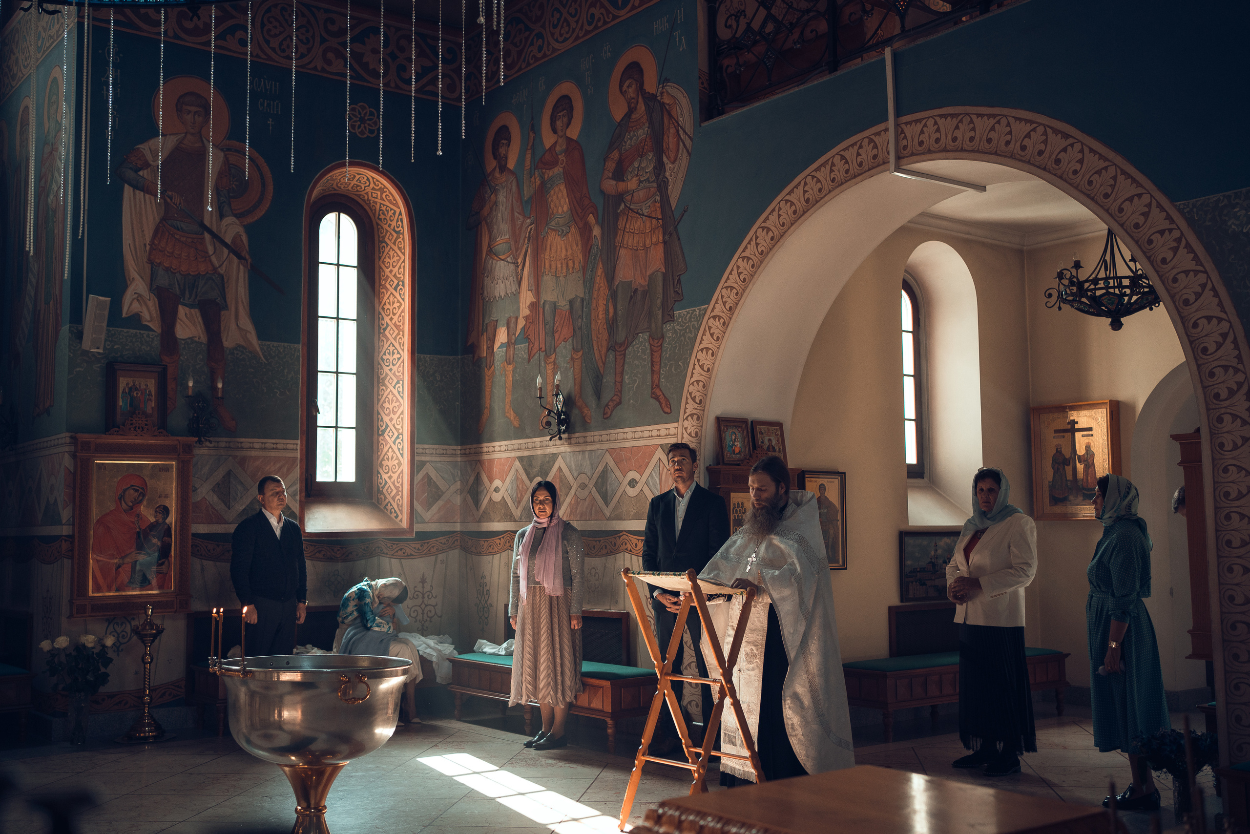 Крещение Даниила. Храм Иоанна Предтечи в Горках-8. Фотограф на Крещение в Москве Ткач Елена