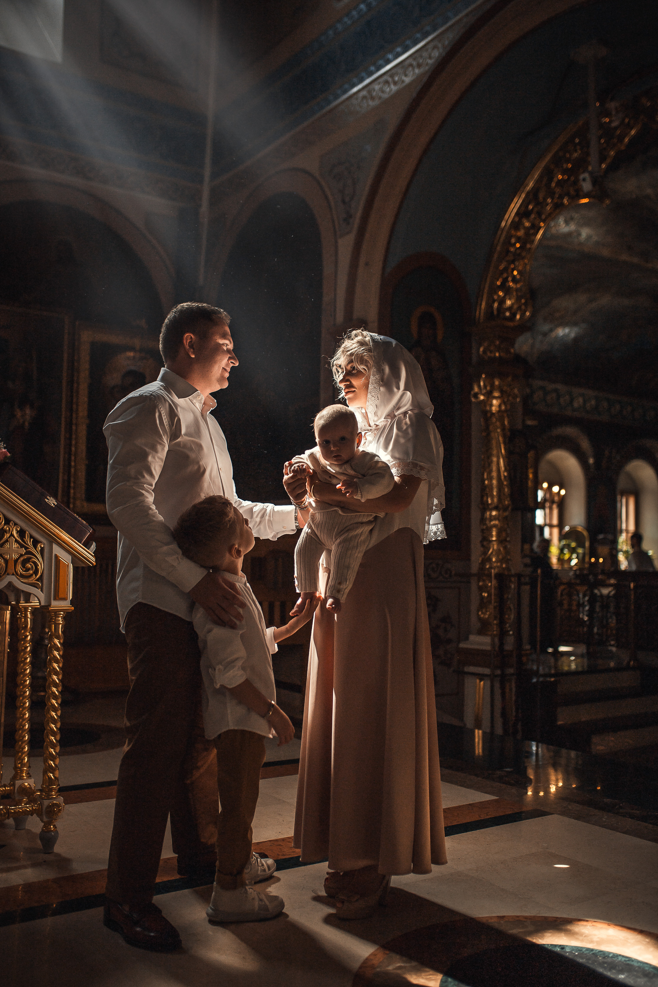 Крещение Луки. Храм Петра и Павла на Яузе. Фотограф на Крещение в Москве Ткач Елена