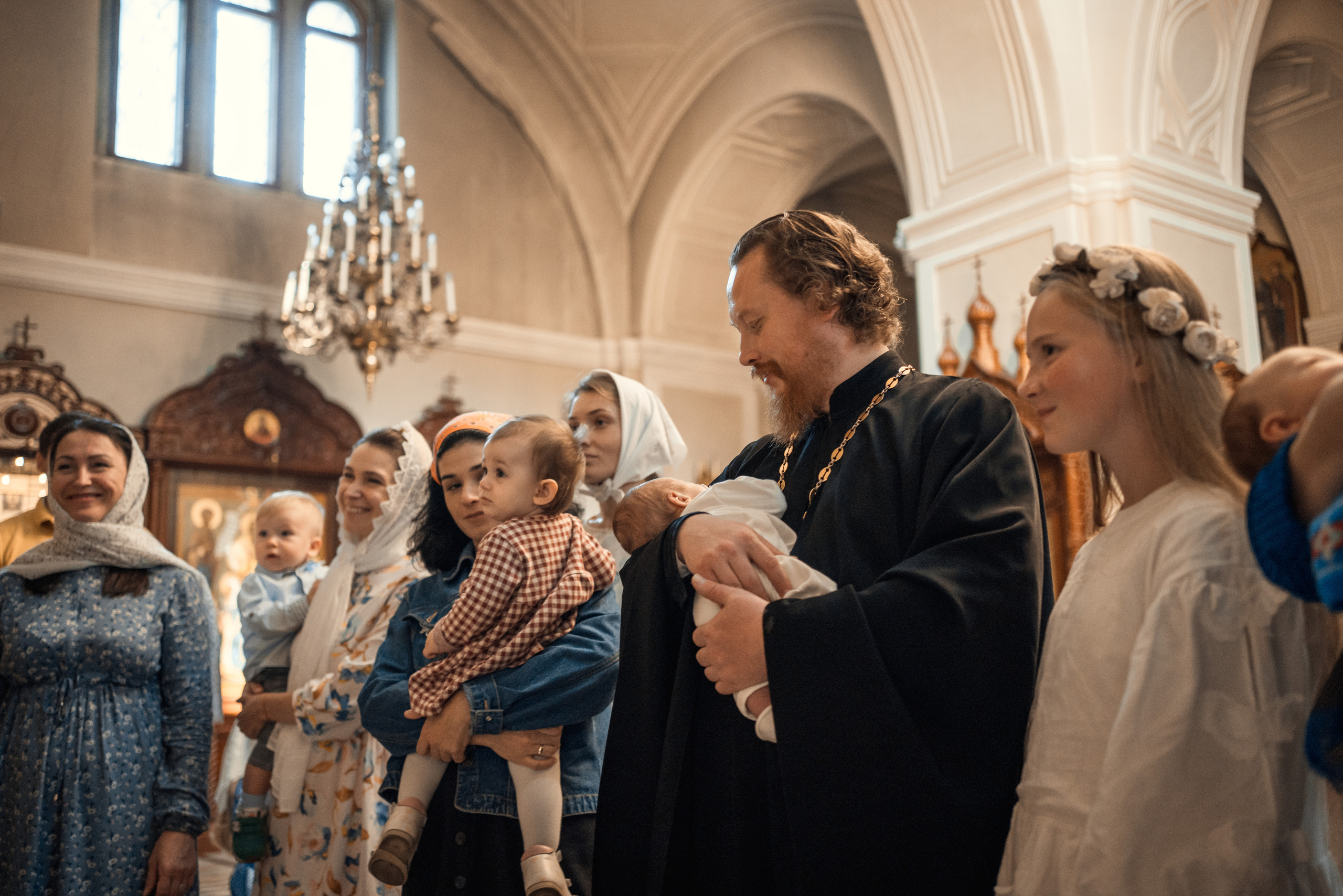 Крещение Федора. Храм Алексия, Человека Божия в Красном селе. Фотограф на Крещение в Москве Ткач Елена