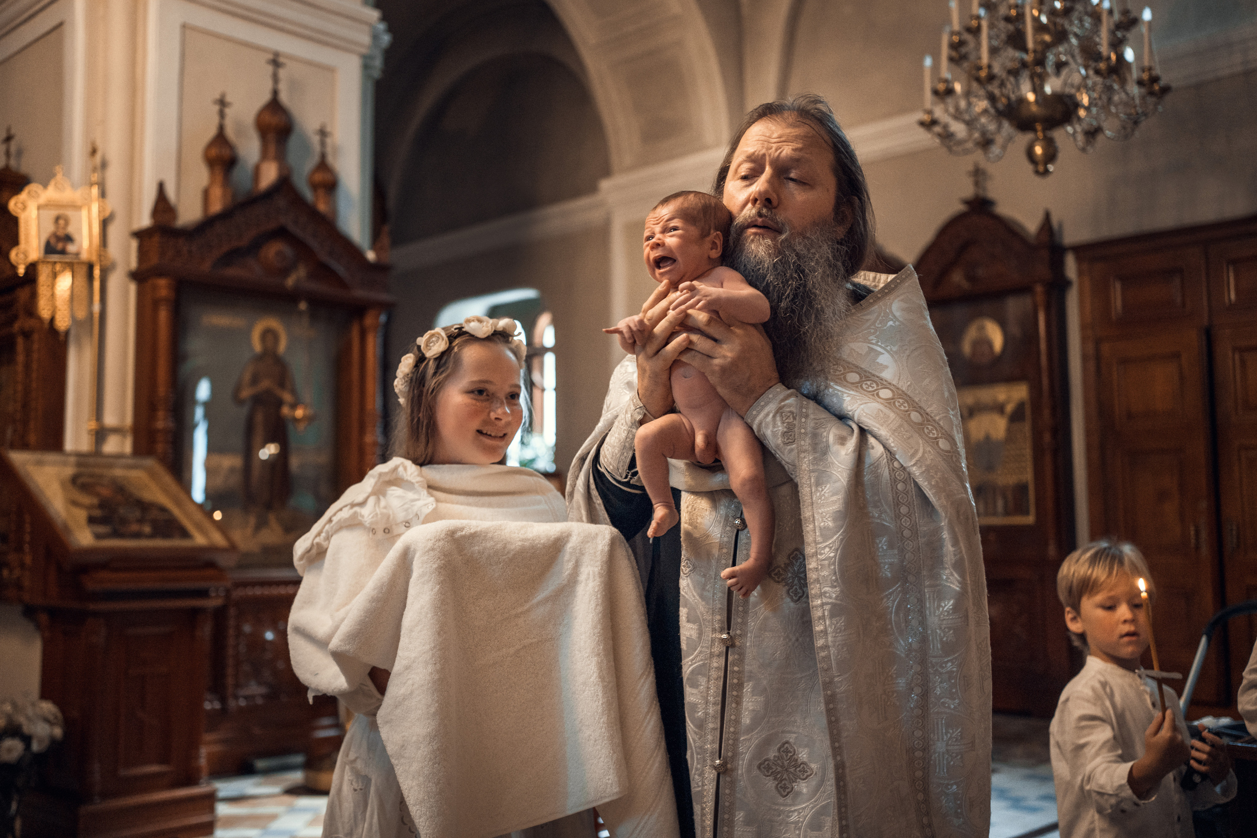Крещение Федора. Храм Алексия, Человека Божия в Красном селе. Фотограф на Крещение в Москве Ткач Елена