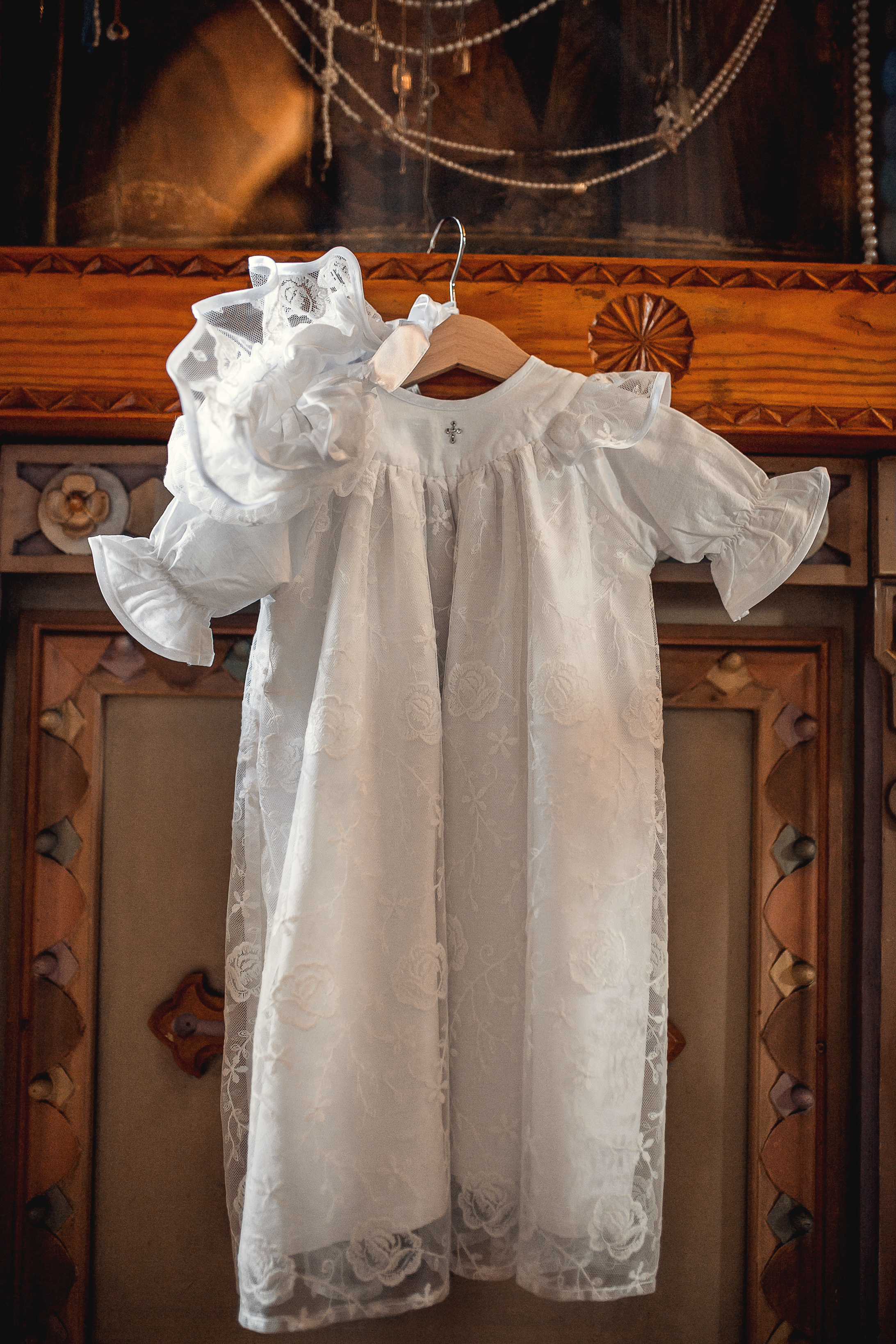 Крещение Анны. Храм Владимирской Иконы Божией Матери в с. Быково. Фотограф на Крещение в Москве Ткач Елена