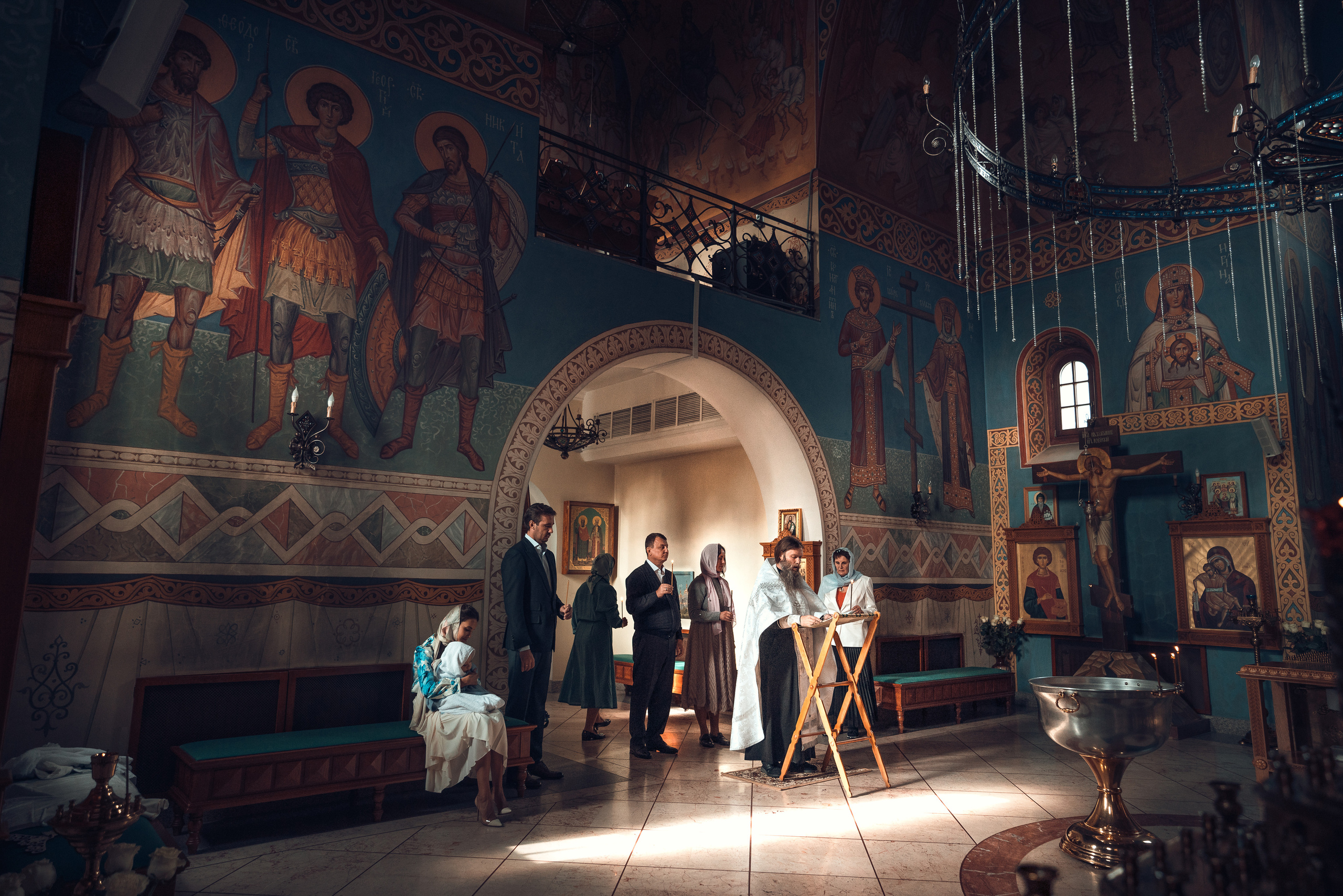 Крещение Даниила. Храм Иоанна Предтечи в Горках-8. Фотограф на Крещение в Москве Ткач Елена